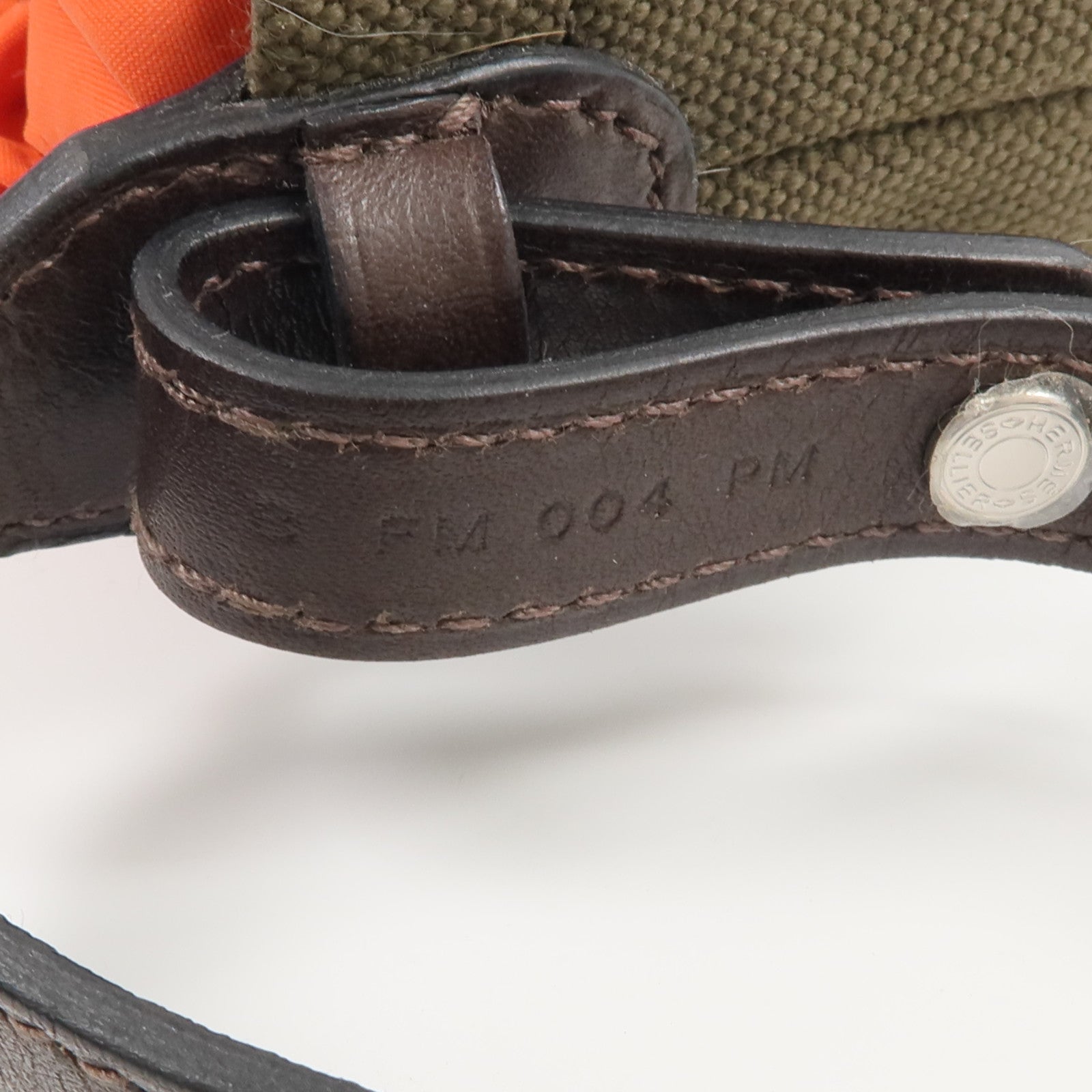 HERMES Barenia皮革/帆布On-The-Go Dog Pouch手拿包Kaki/Feu