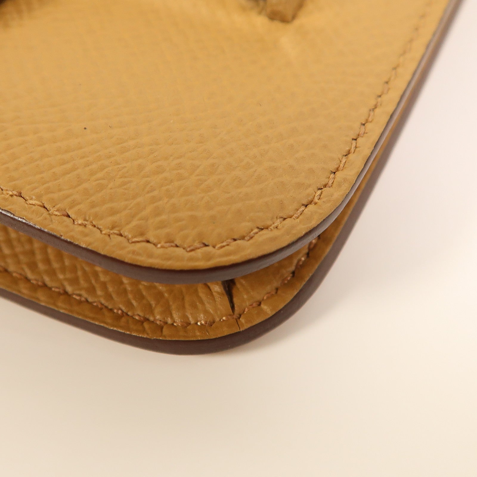 HERMES Epsom皮革Constance Slim銀扣錢包Biscuit