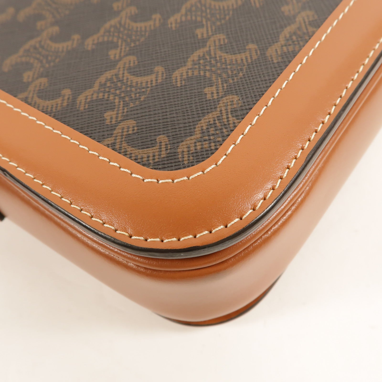 CELINE 塗層帆布Classique Triomphe肩背袋