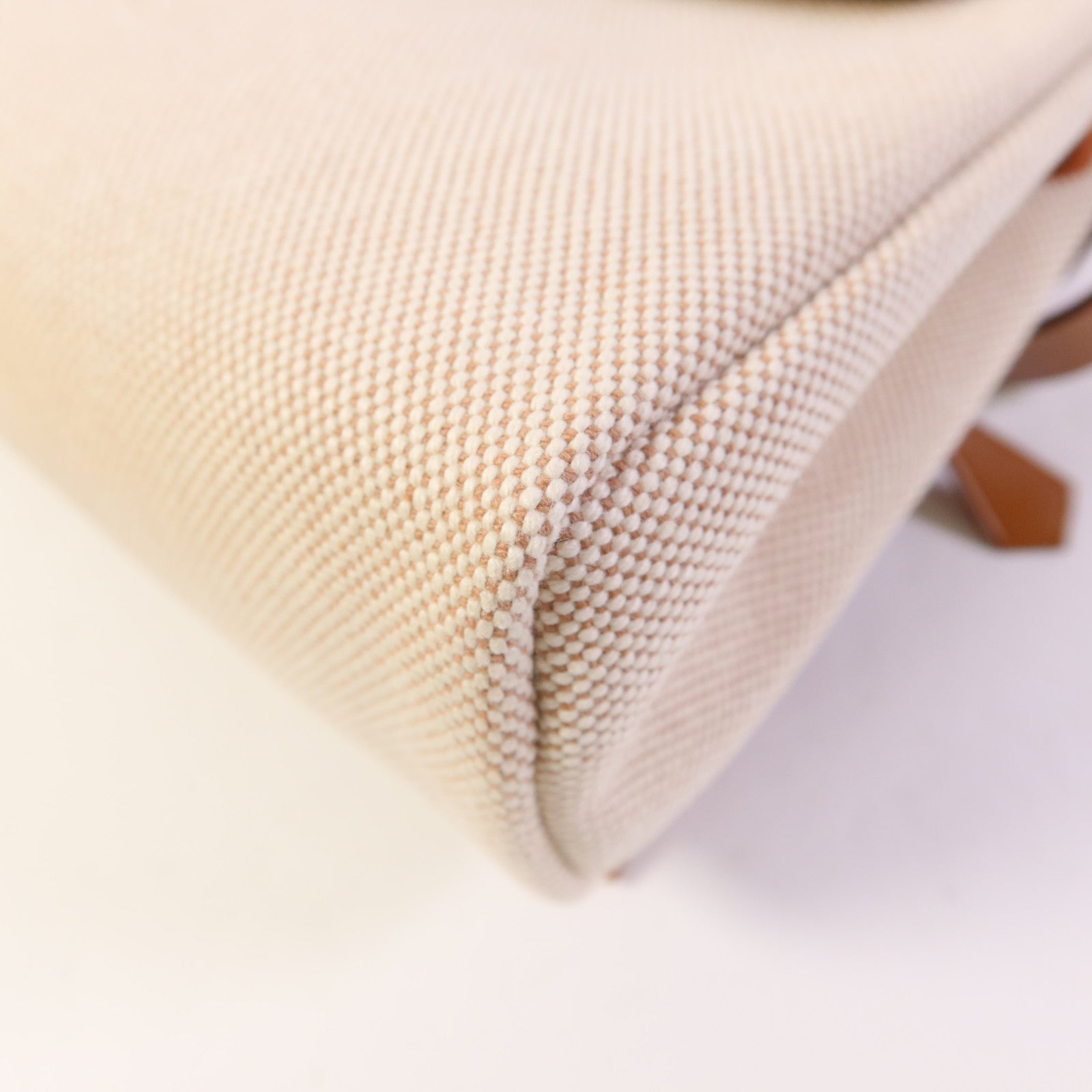 HERMES 帆布/皮革Mini Herbag金扣肩背袋Ebene