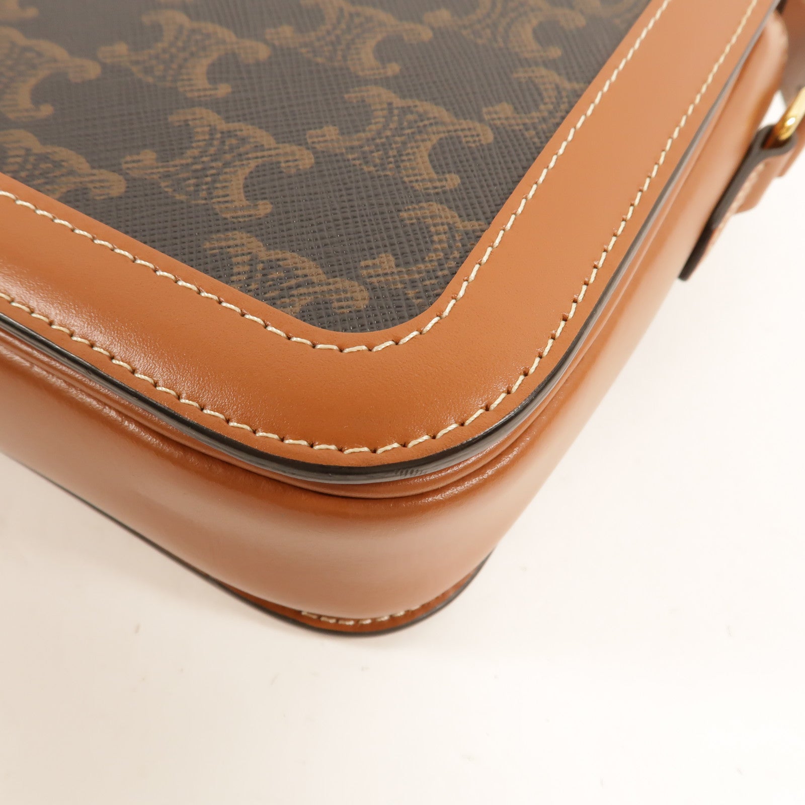 CELINE 塗層帆布Classique Triomphe肩背袋