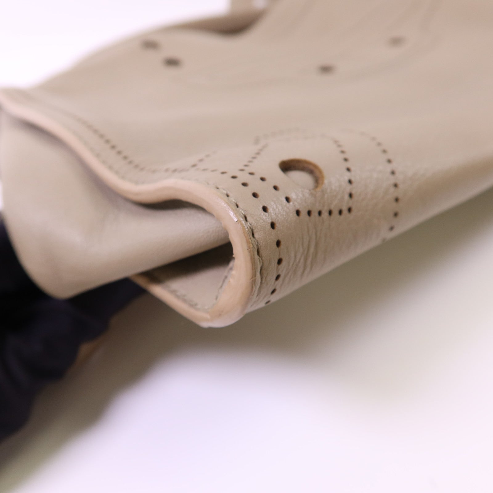 BALENCIAGA 牛皮皮革Blackout City手挽肩背兩用袋