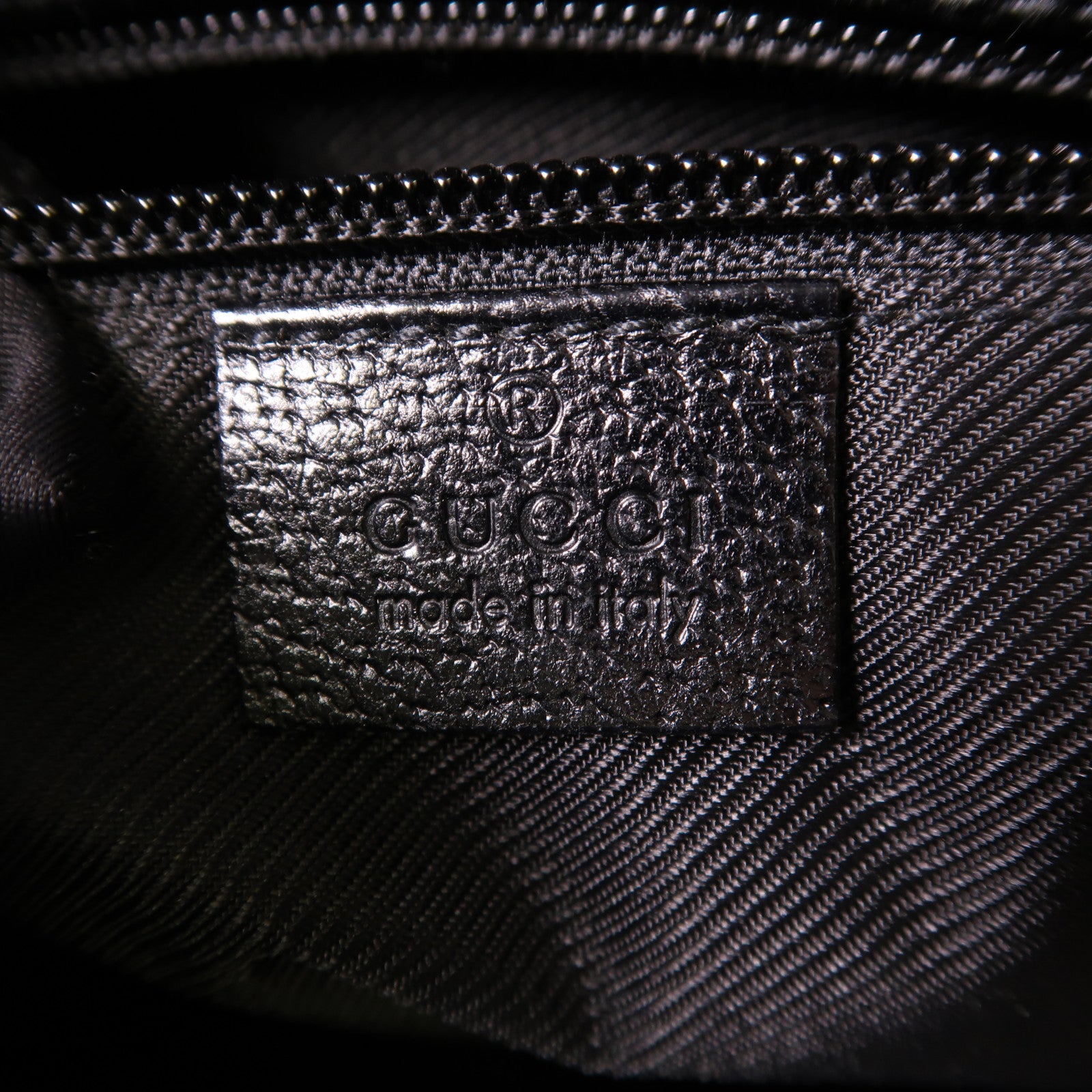 GUCCI 帆布Shoulder Bag銀扣肩背袋
