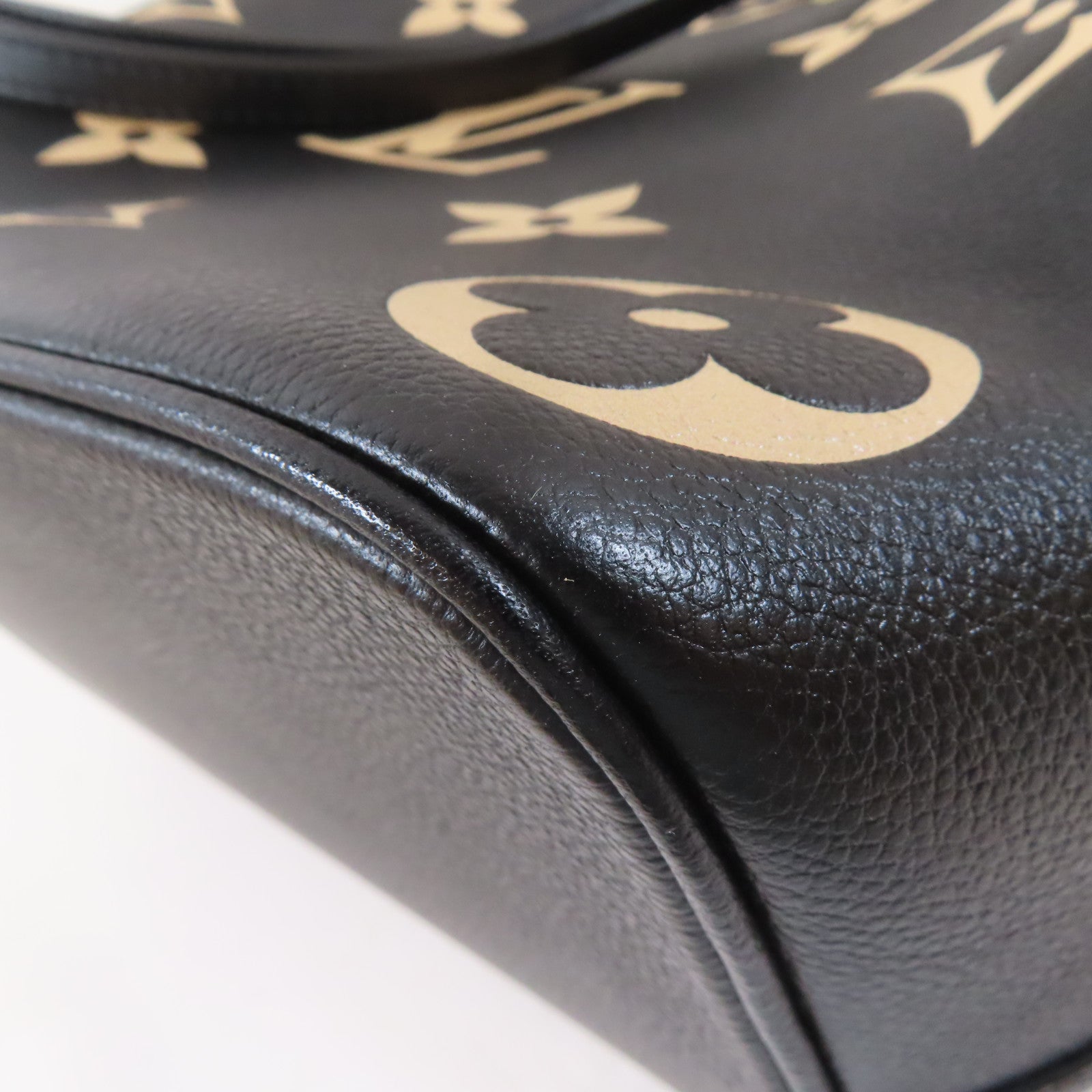 LOUIS VUITTON Monogram Empreinte Neo Noe MM金扣手挽肩背兩用袋黑色