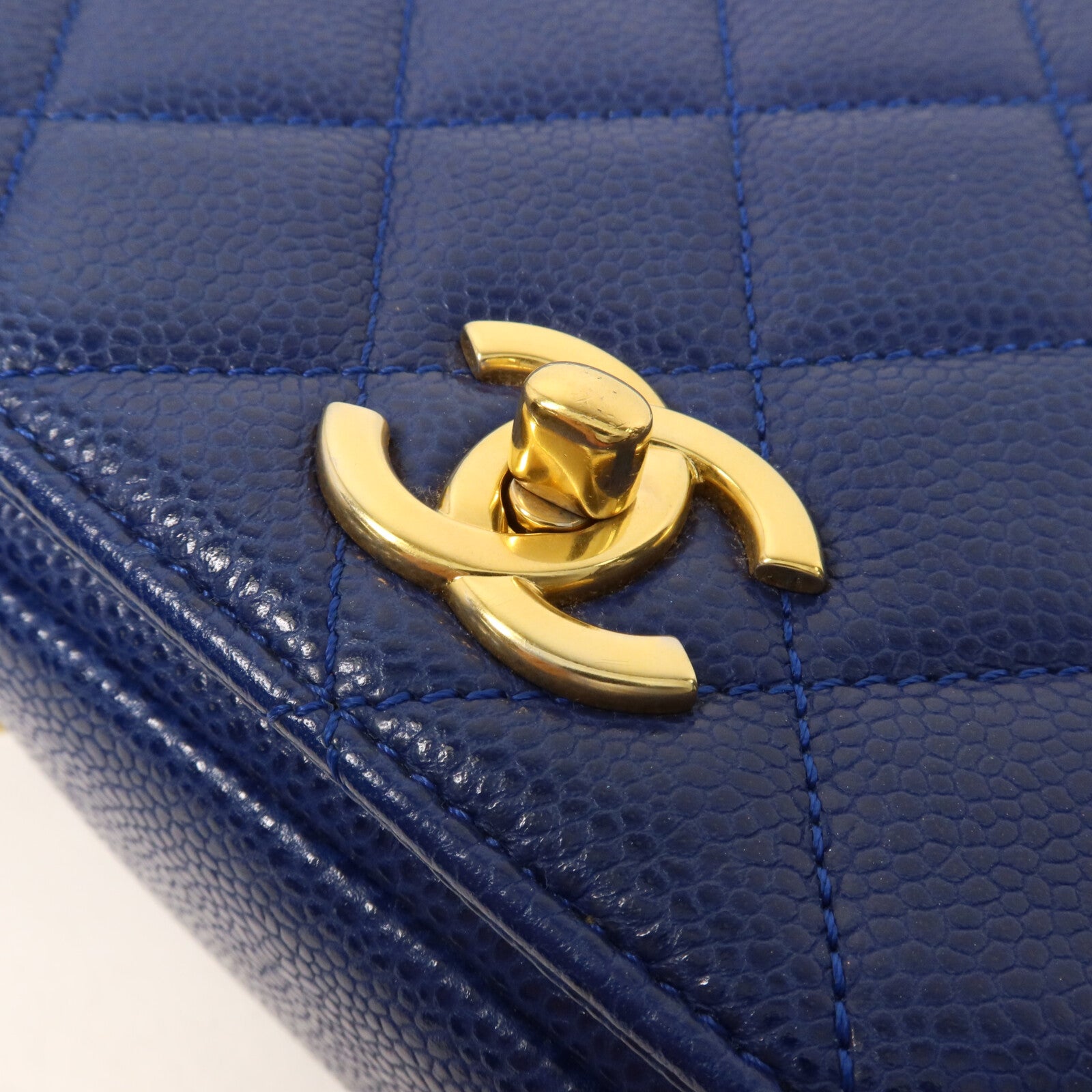 CHANEL 牛皮皮革Carry Around Flap Bag鏈帶手挽肩背兩用袋