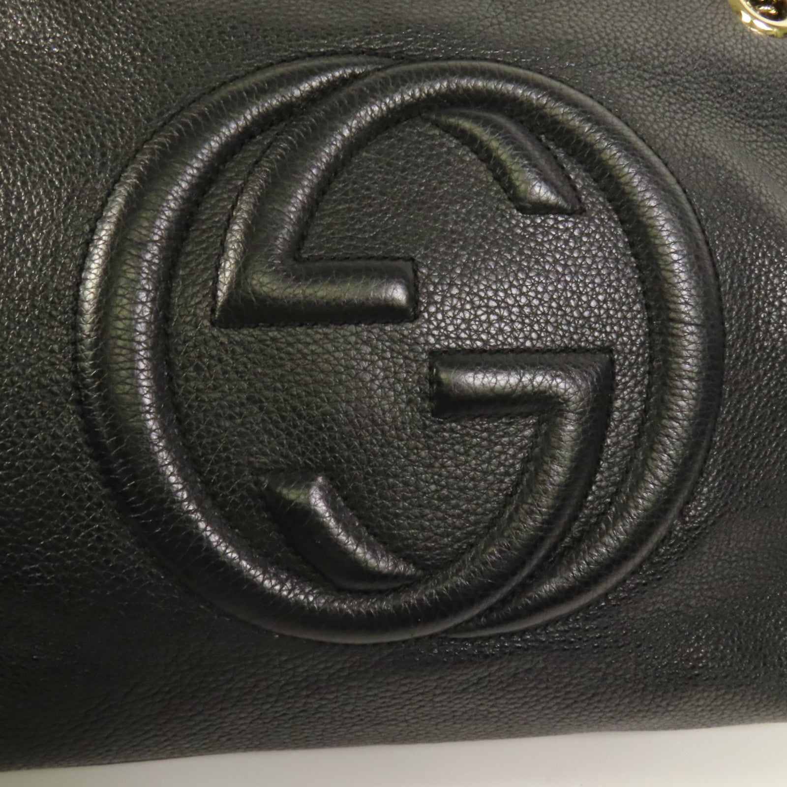 GUCCI 牛皮皮革Soho Pebbled金扣肩背袋