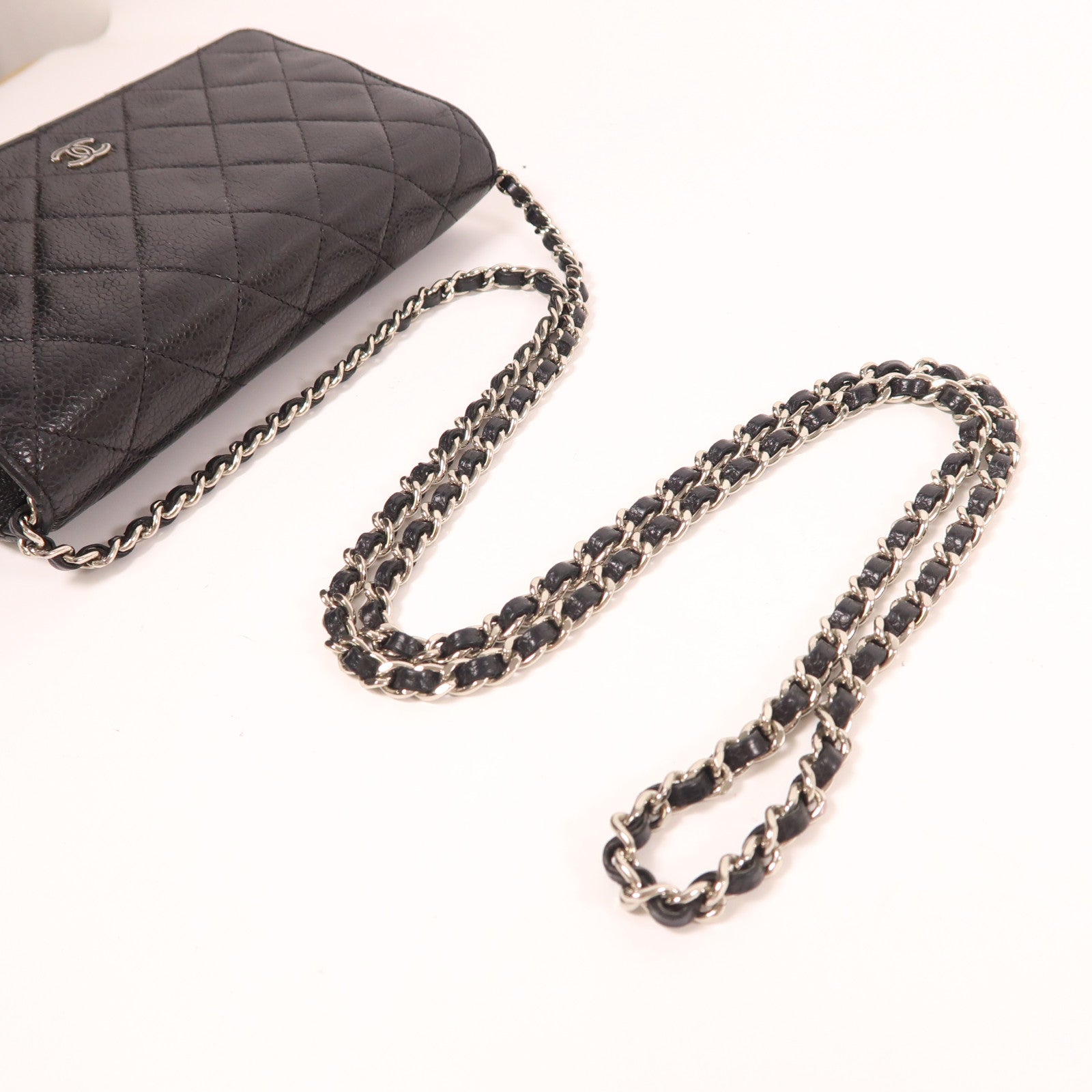 CHANEL 牛皮皮革WOC Wallet On Chain銀扣鏈帶肩背袋