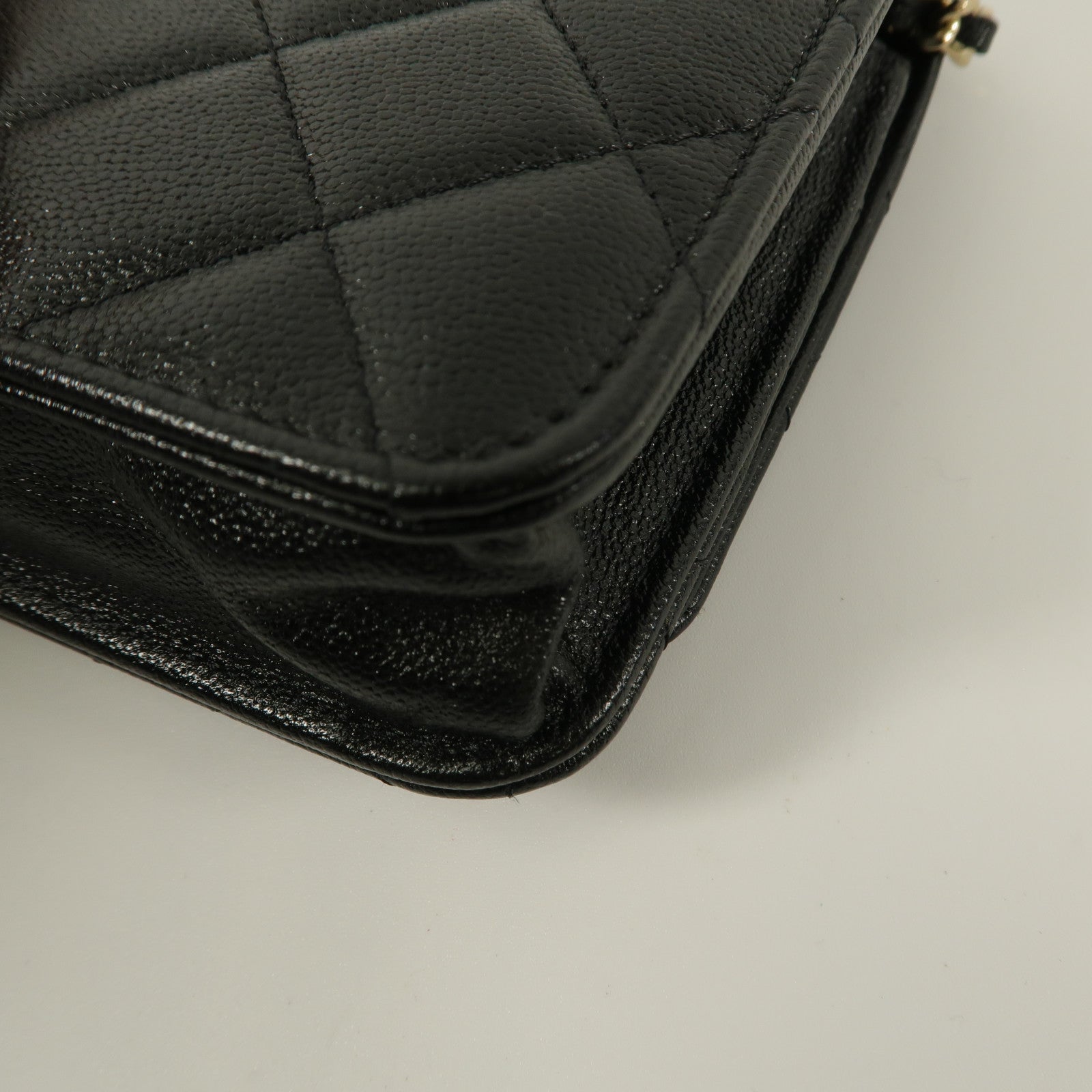 CHANEL 牛皮皮革WOC Wallet On Chain鏈帶肩背袋