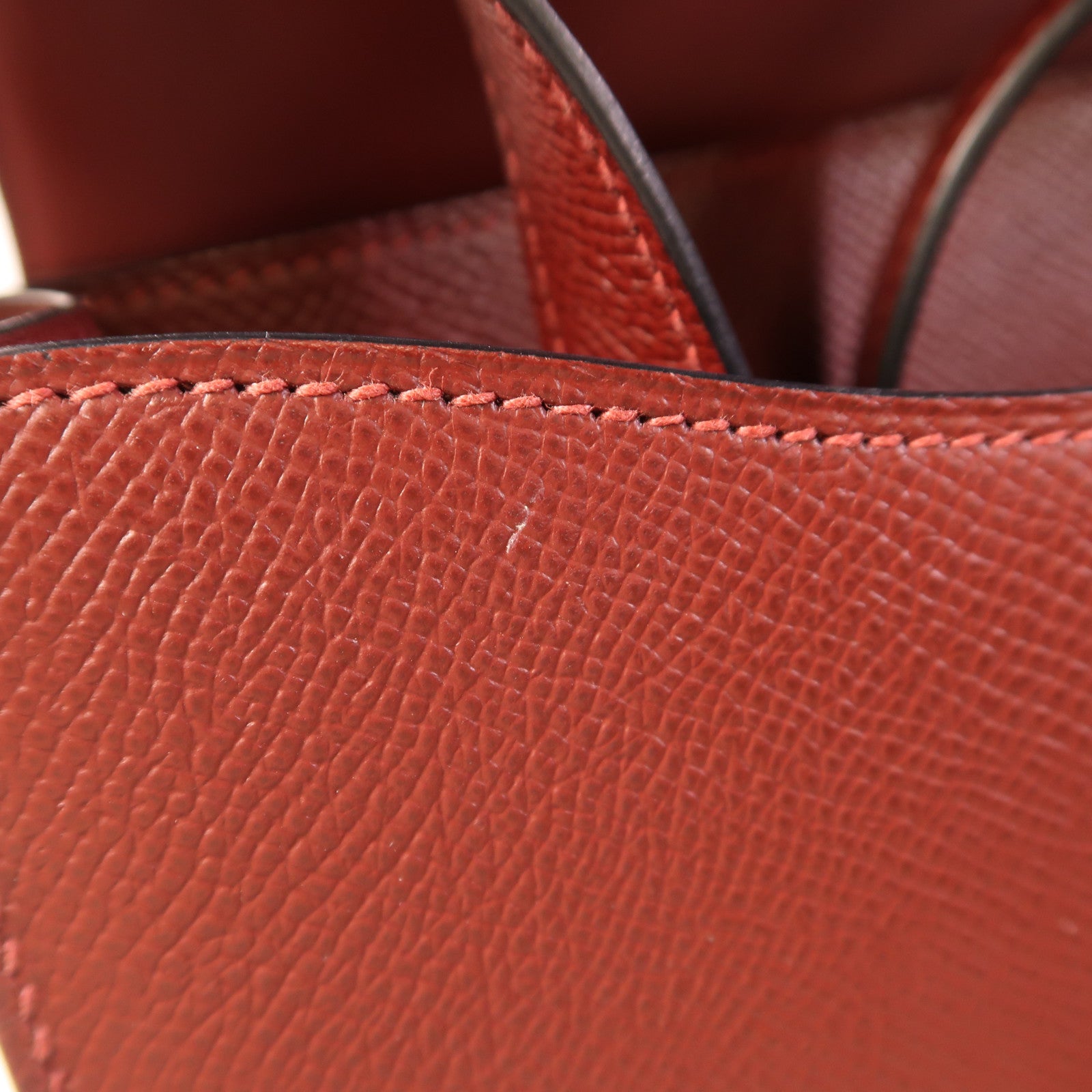 HERMES Epsom皮革Constance 24金扣肩背袋Bordeaux