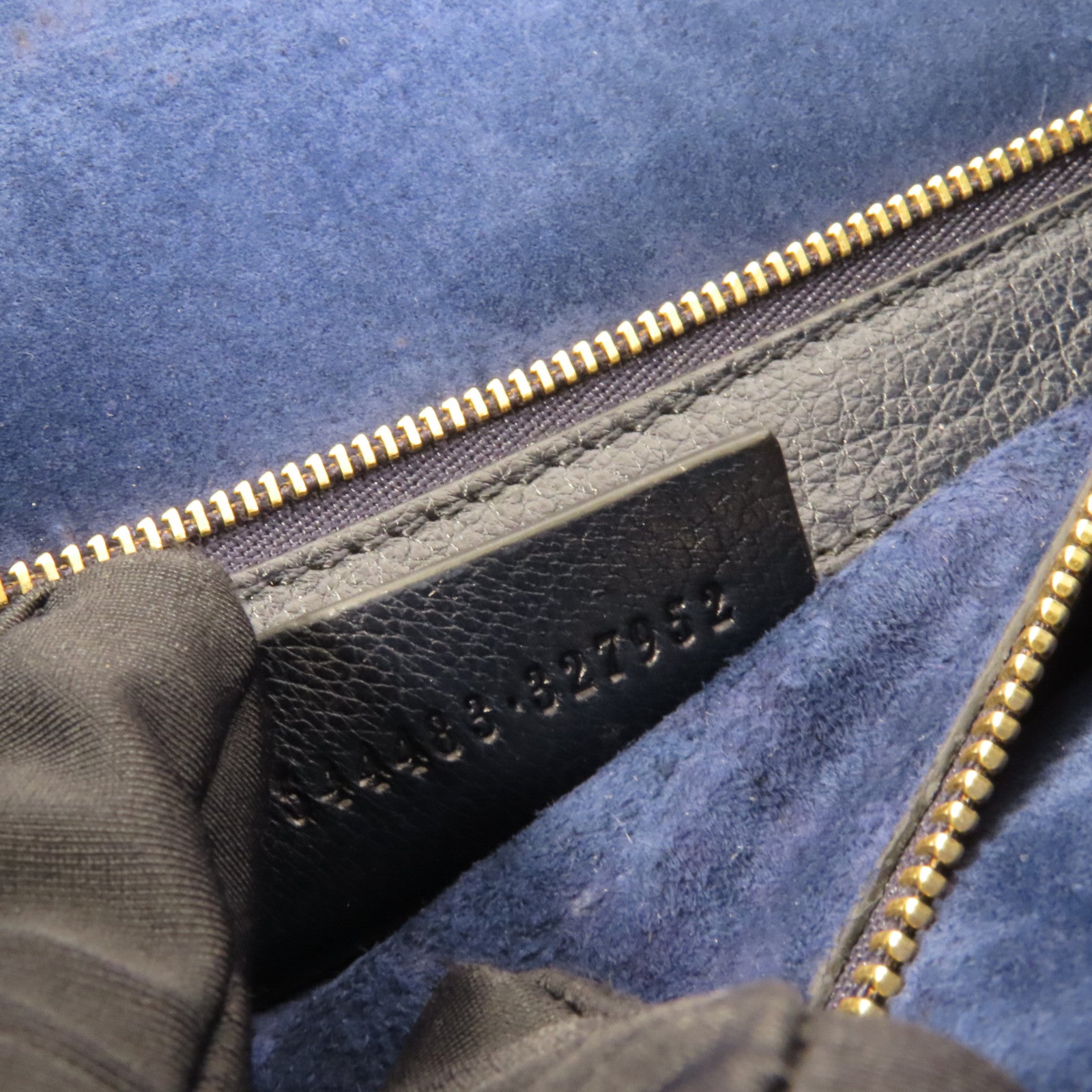 Alexander McQueen 牛皮皮革McQueen Clutch Bag金扣手提包
