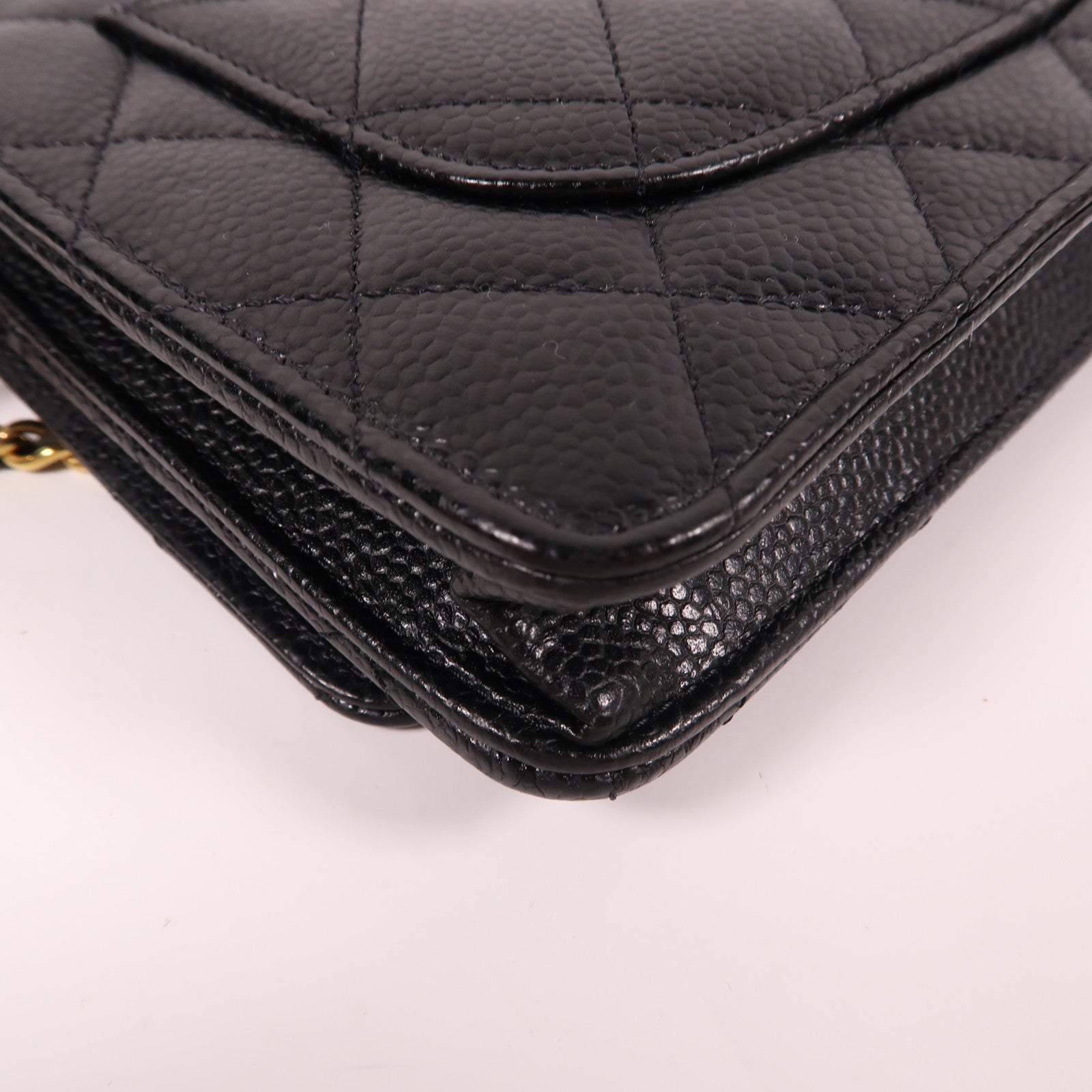 CHANEL 菱格Caviar皮革Wallet On Chain金扣鏈帶肩背袋黑色