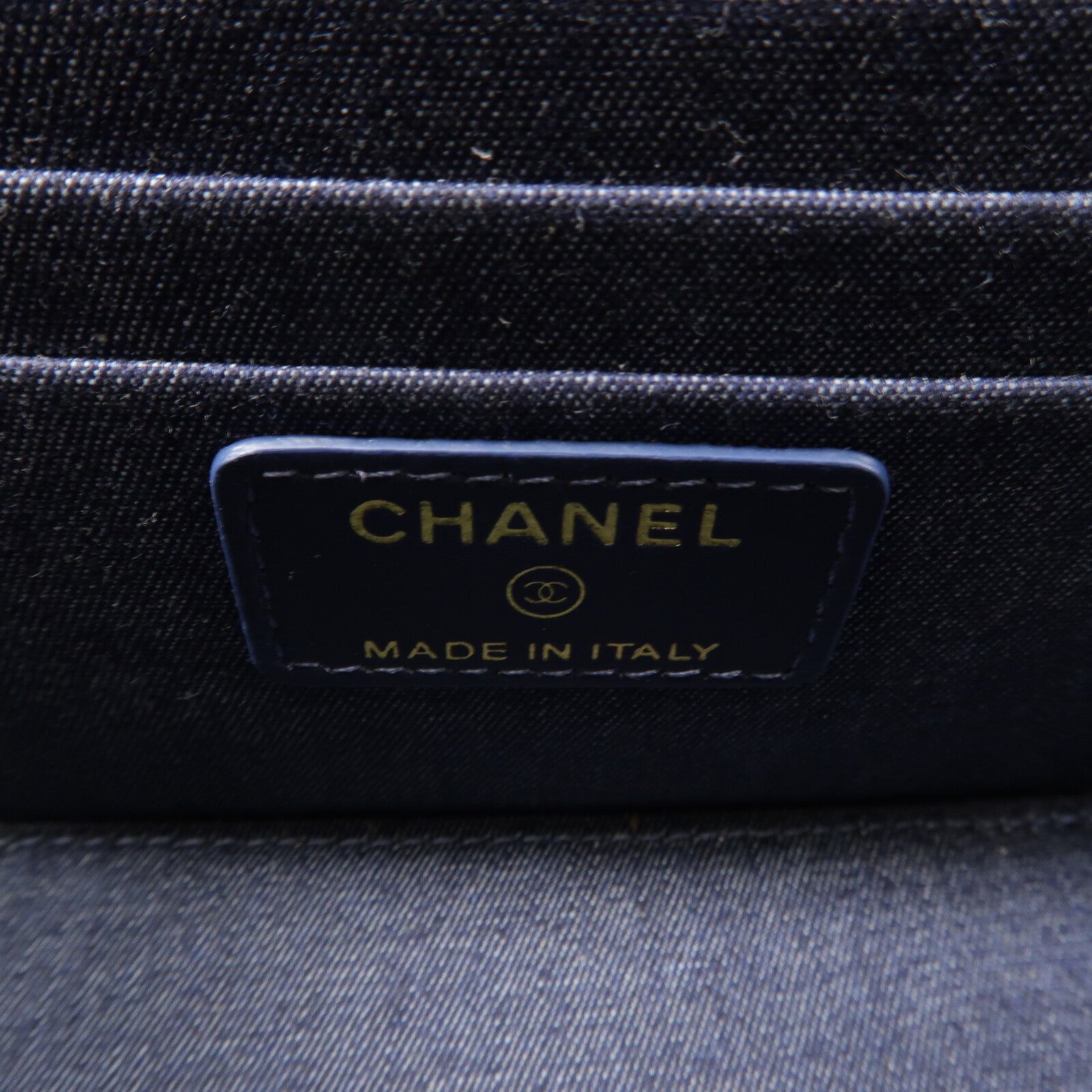 CHANEL 羊皮皮革Vanity Case鏈帶肩背袋