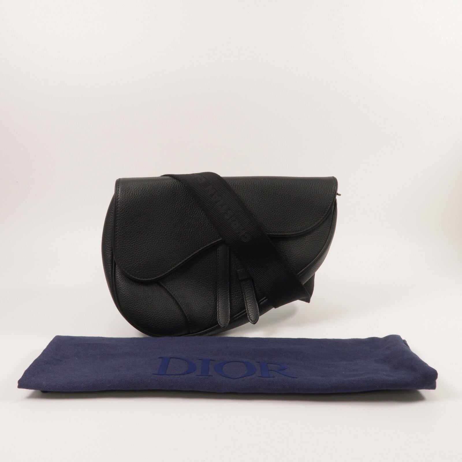 Dior 牛皮皮革Saddle Medium肩背袋