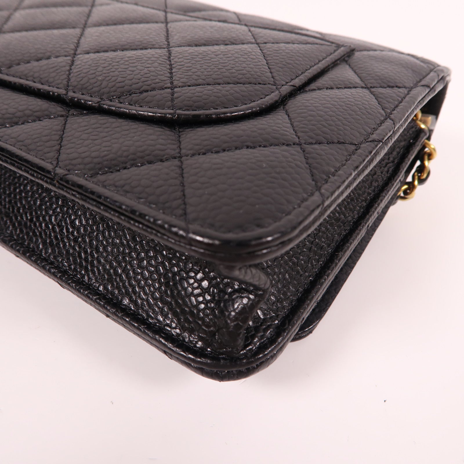 CHANEL 菱格Caviar皮革Wallet On Chain金扣鏈帶肩背袋黑色