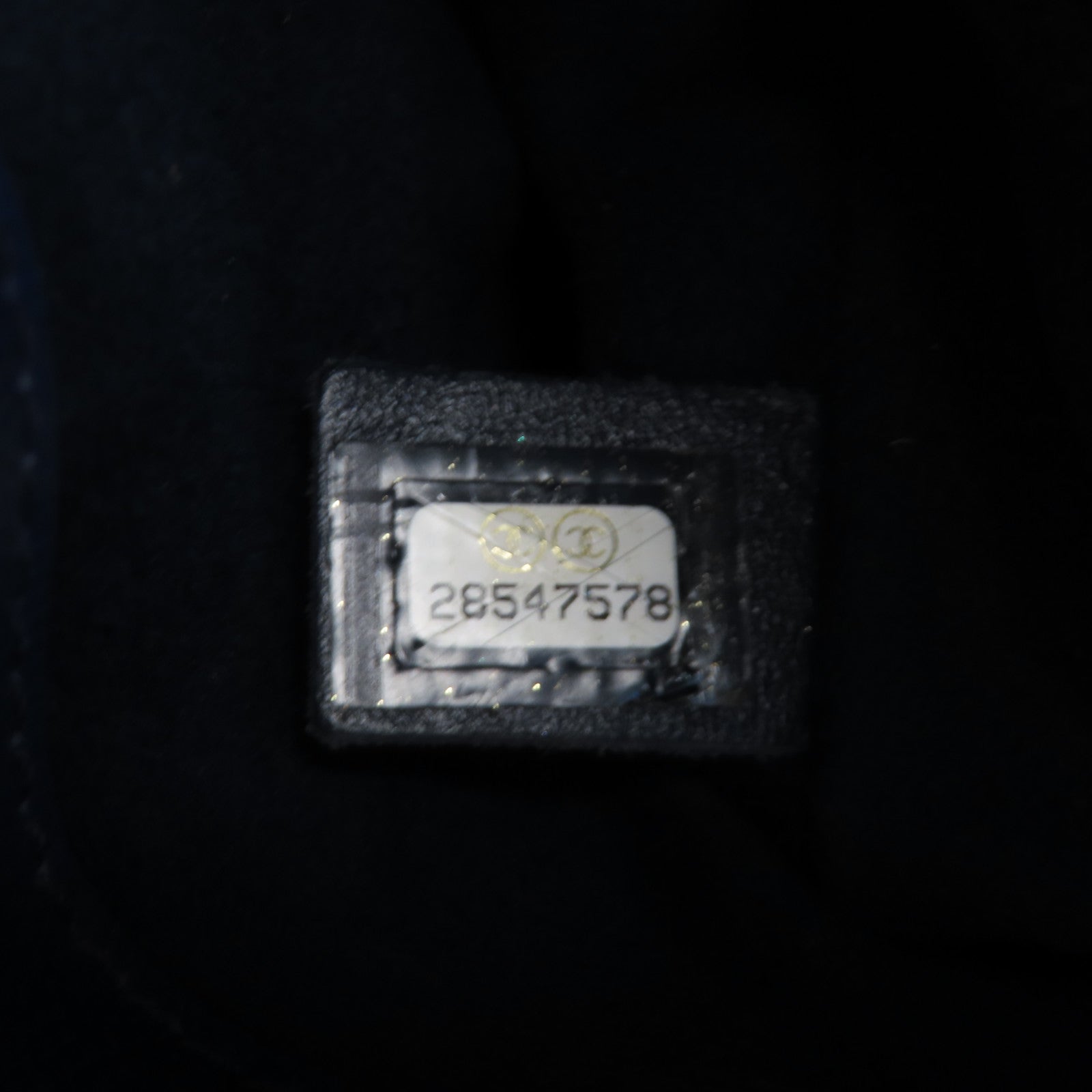 CHANEL Caviar皮革Bucket Bag金扣鏈帶肩背袋藍色