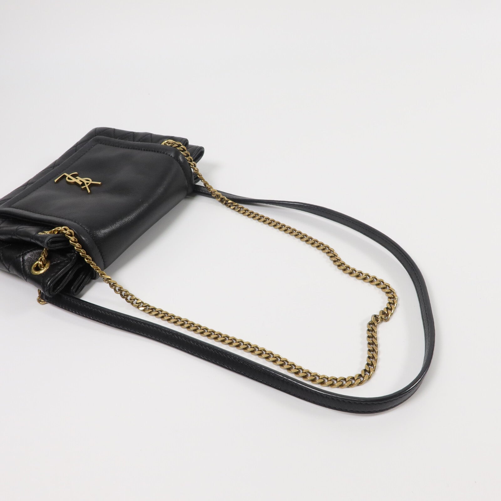 SAINT LAURENT 羊皮皮革Mini Nolita鏈帶肩背袋