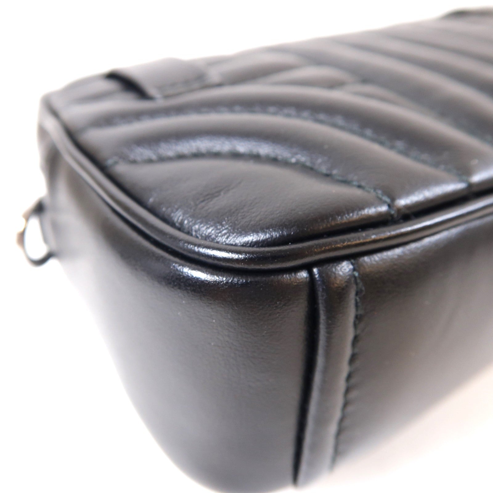 PRADA 牛皮皮革Shoulder Bag銀扣鏈帶肩背袋黑色
