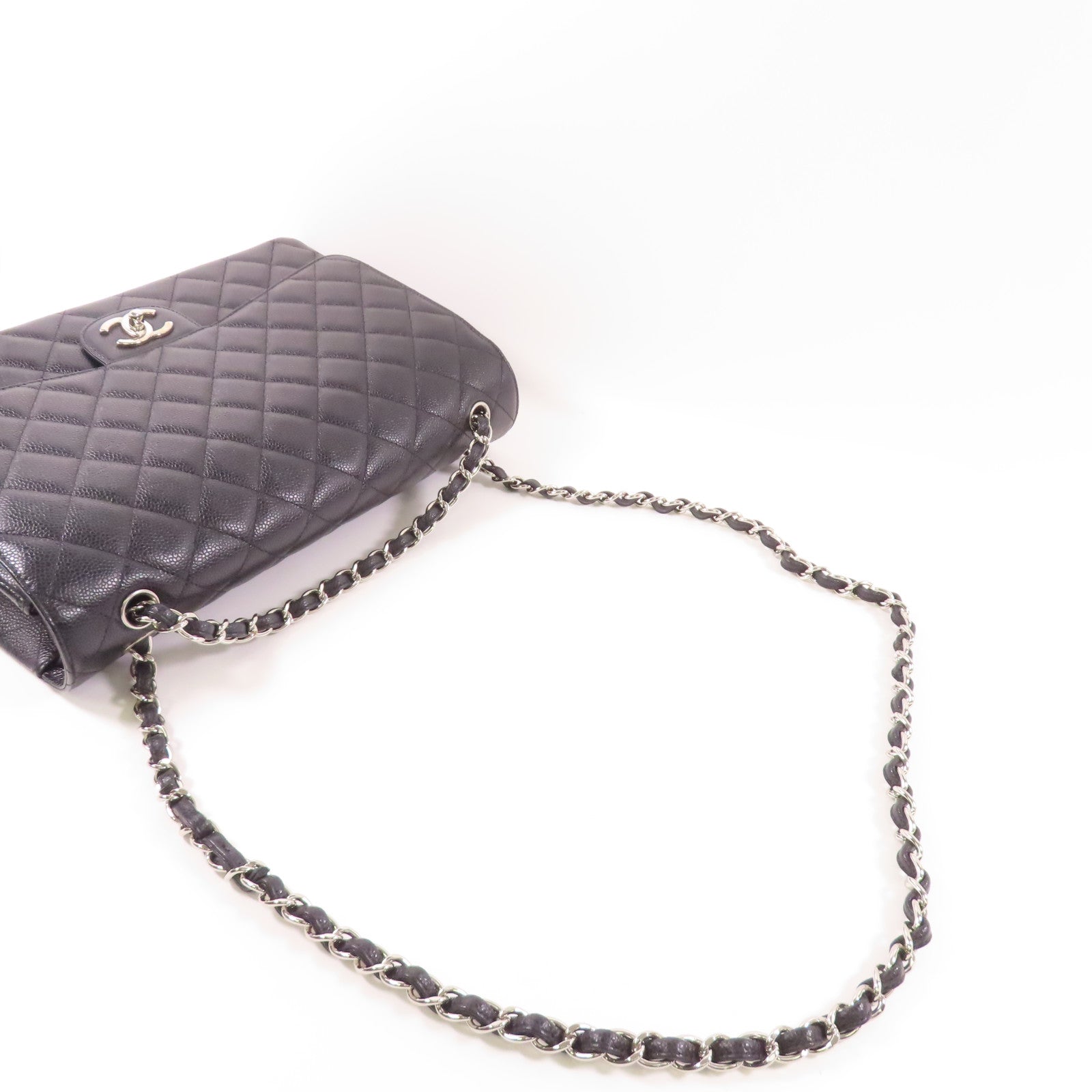 CHANEL 牛皮皮革Maxi Classic銀扣鏈帶肩背袋
