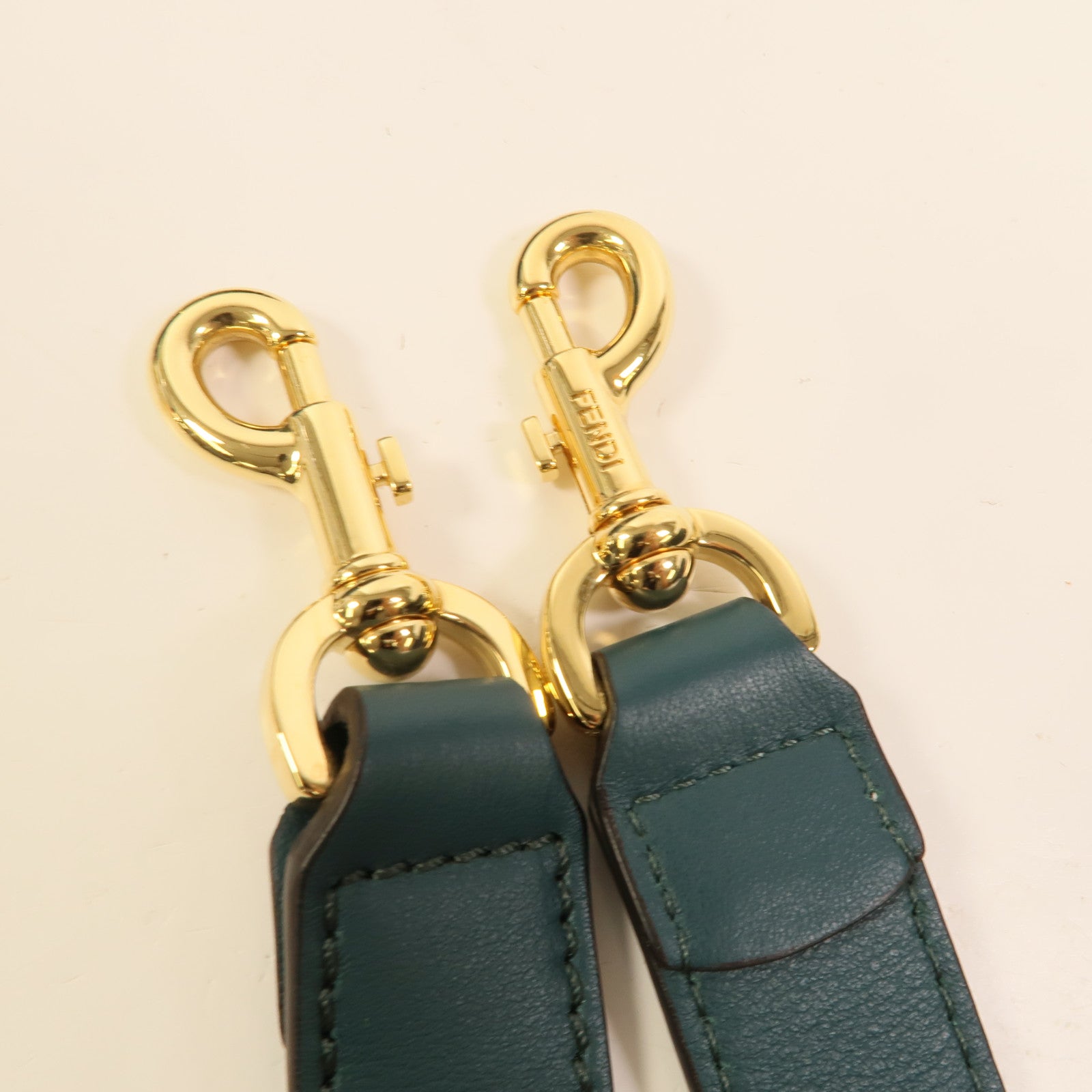 FENDI 麂皮皮革By The Way手挽肩背兩用袋