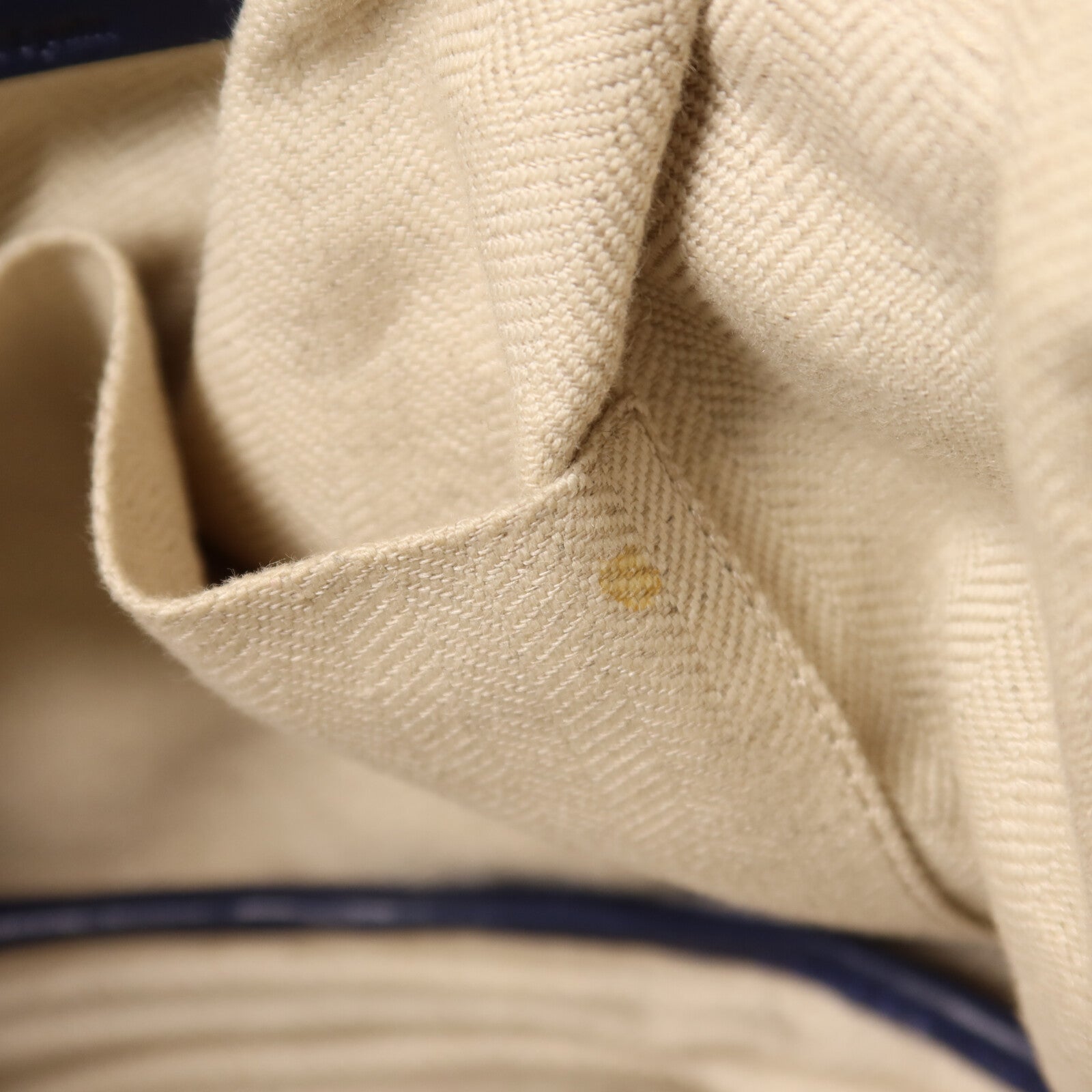 LOEWE 羊皮皮革Bucket Bounce Bag手挽肩背兩用袋