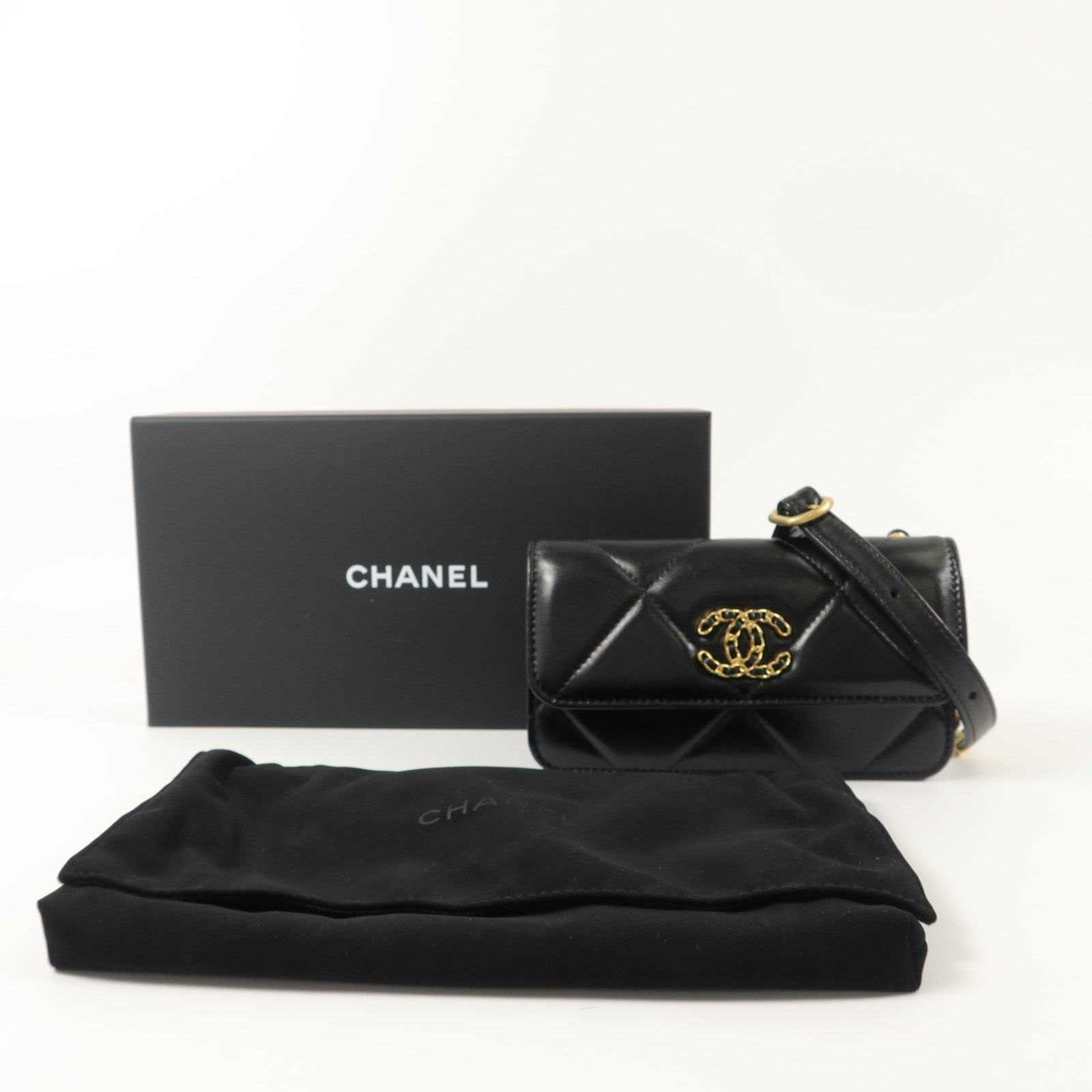CHANEL 羊皮皮革C19 Belt Bag腰包