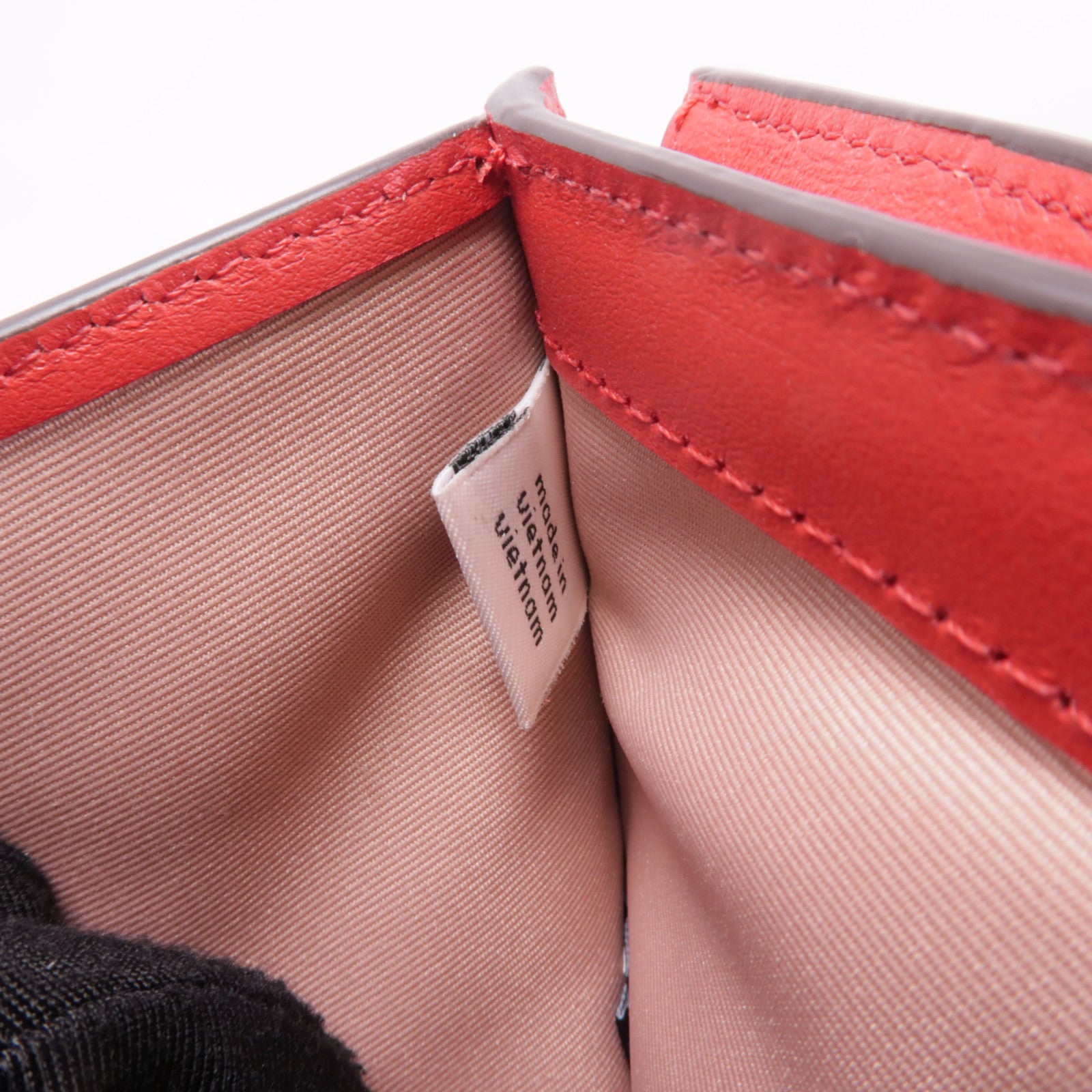 Kate Spade 【激減優惠】牛皮皮革Wallet金扣錢包