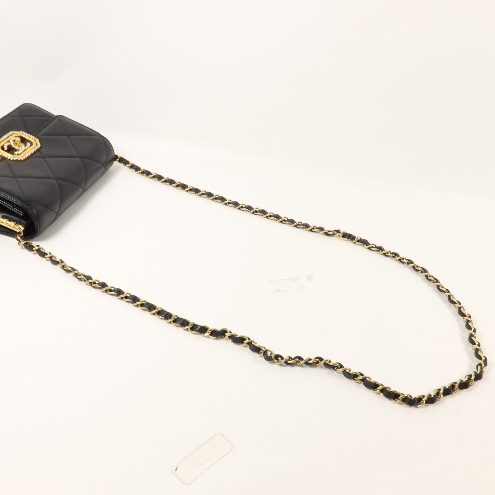 CHANEL 羊皮皮革Octagonal Buckle Mini Flap Bag鏈帶肩背袋