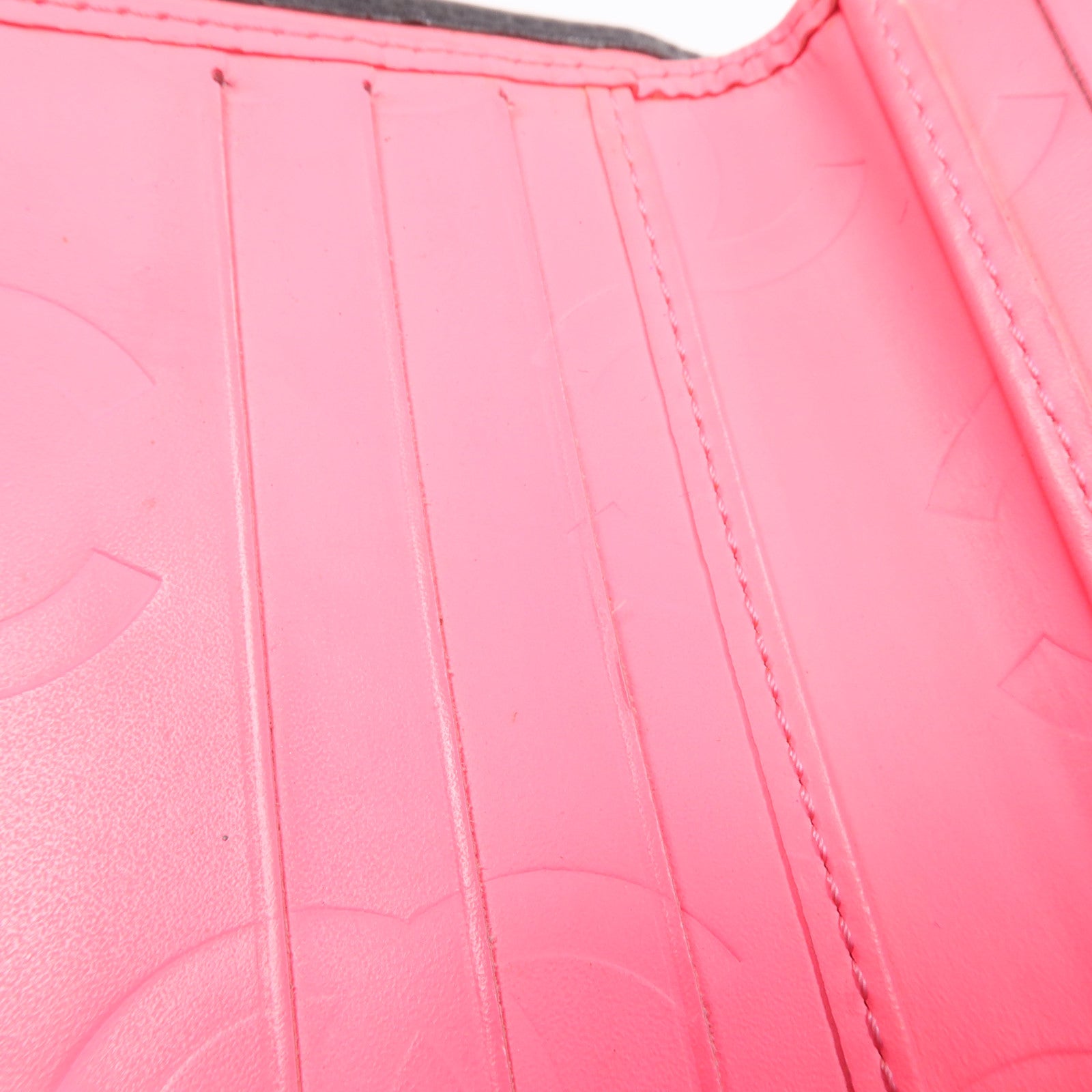 CHANEL 牛皮皮革Cambon Wallet銀扣錢包