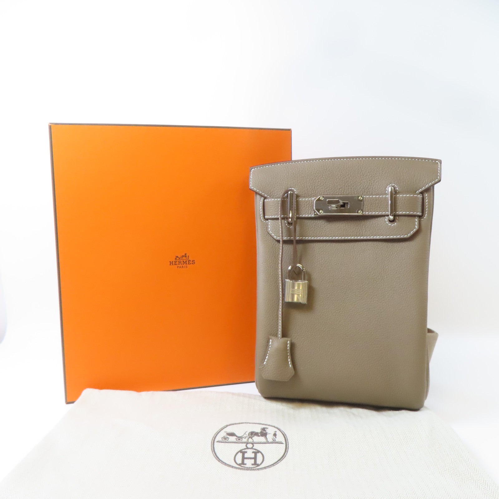 HERMES 【激減優惠】Togo皮革Hac A Dos PM銀扣背包Etoupe/大象灰色