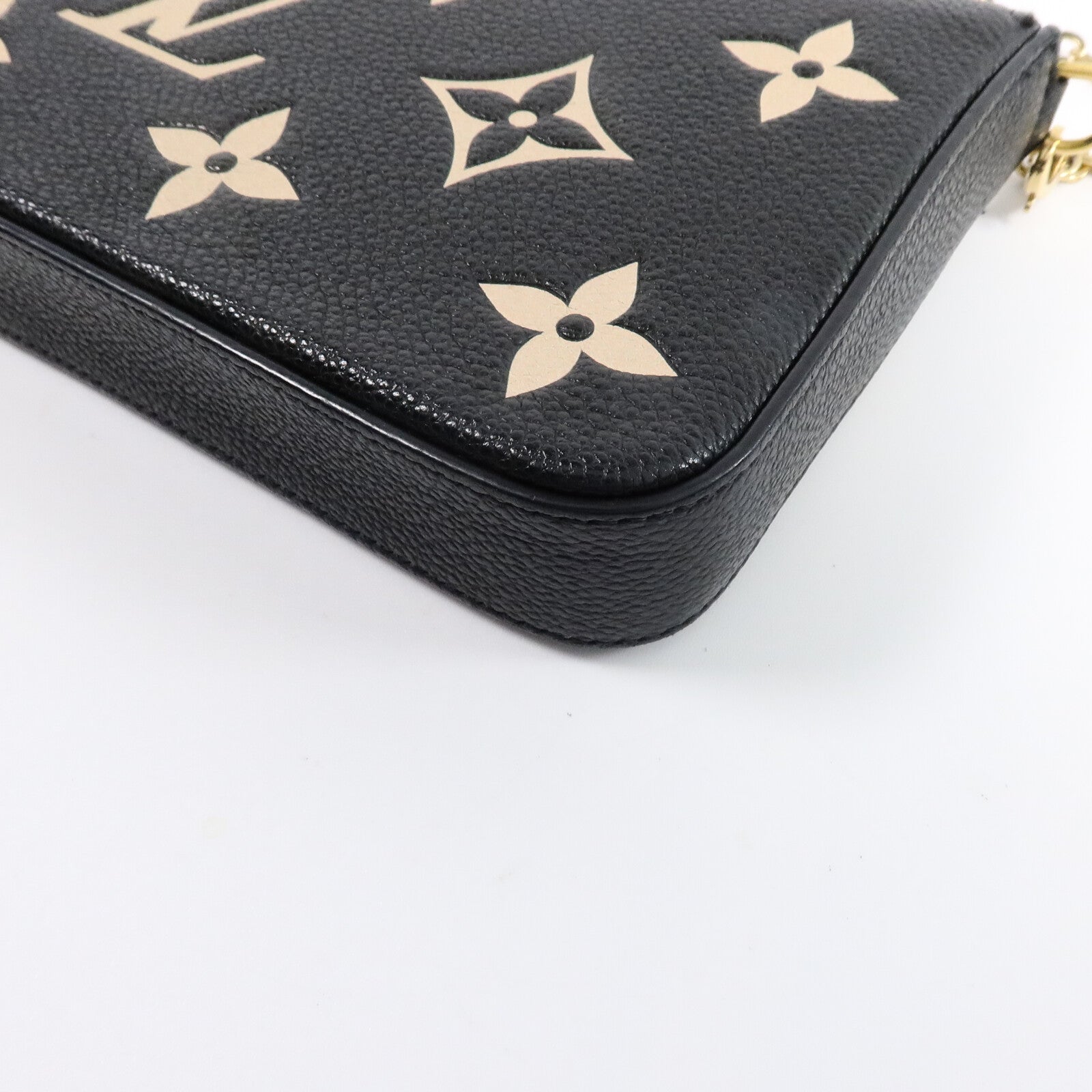 LOUIS VUITTON Monogram Empreinte Pochette Felicie肩背袋
