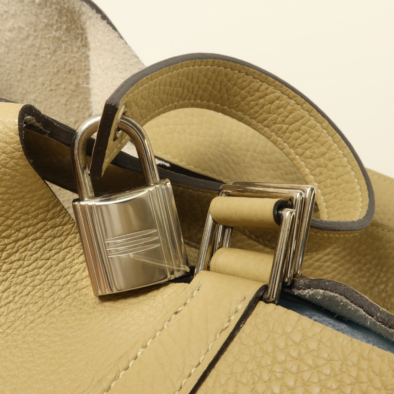 HERMES Clemence皮革Picotin GM手挽袋Trench