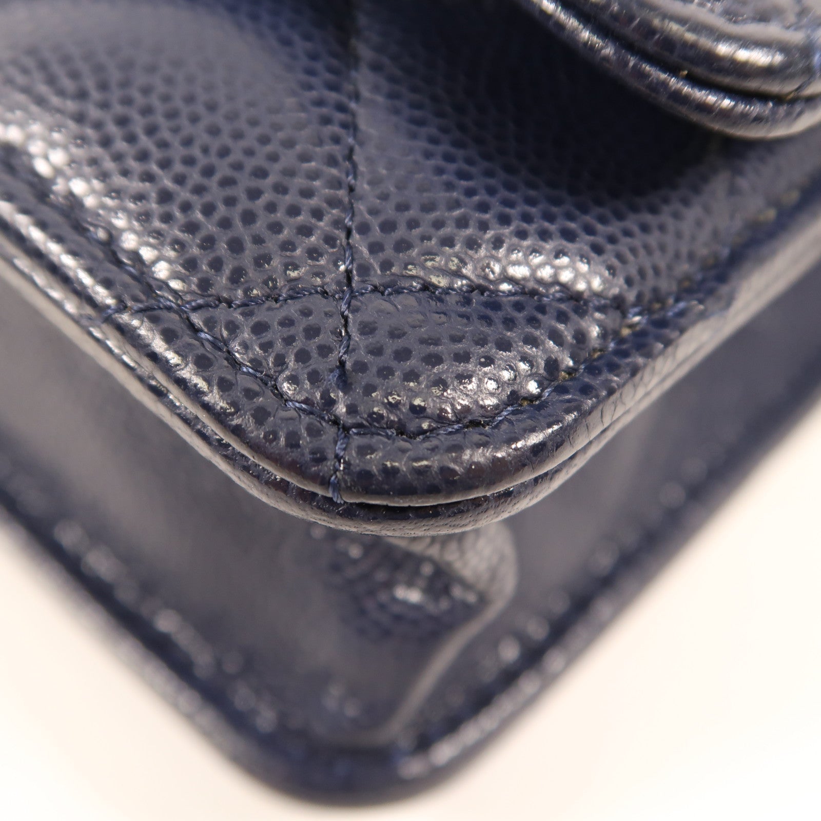 CHANEL 牛皮皮革WOC Wallet On Chain金扣鏈帶肩背袋