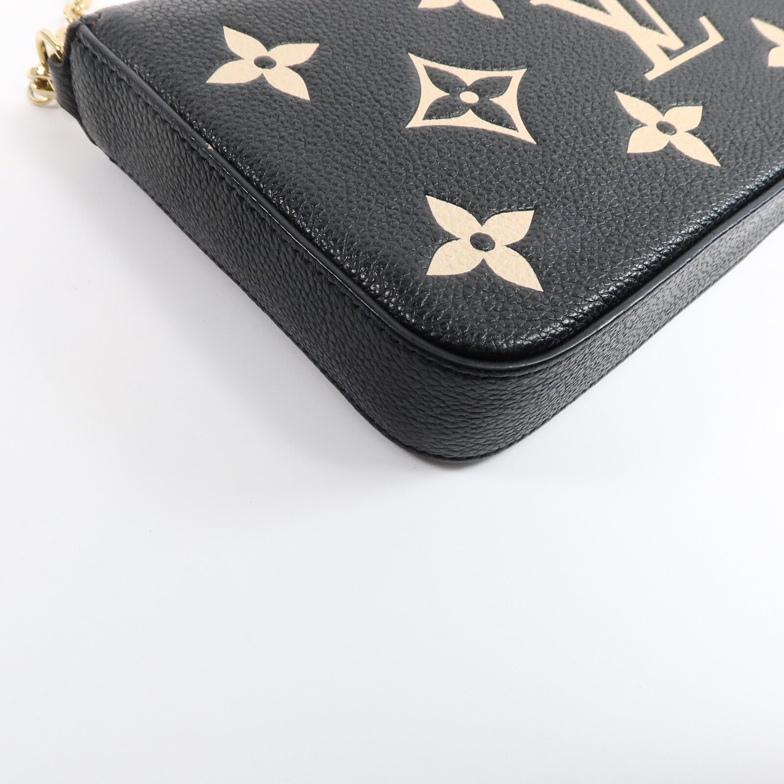 LOUIS VUITTON Monogram Empreinte Pochette Felicie肩背袋