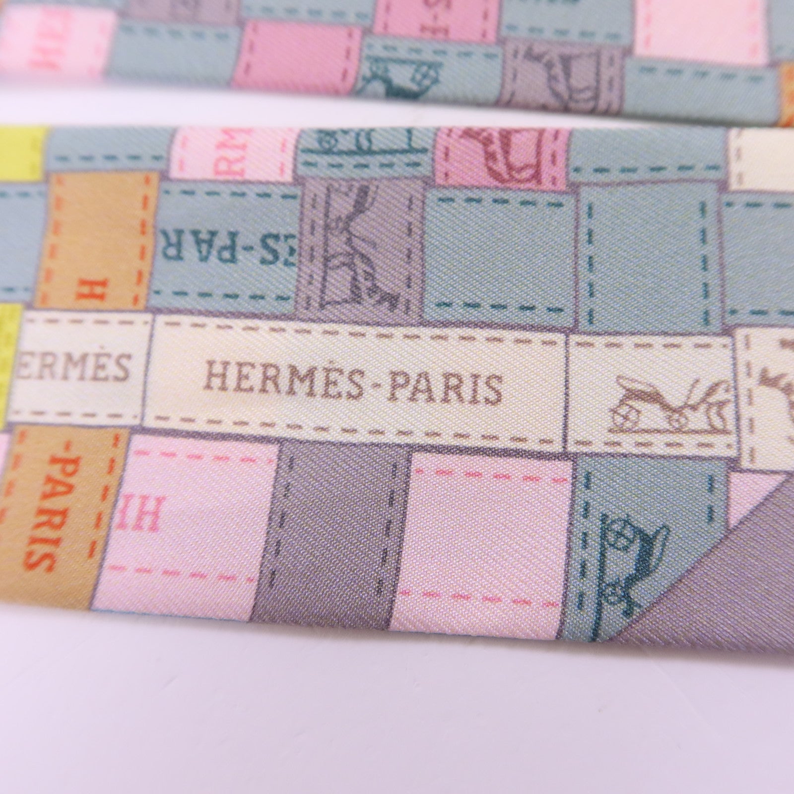 HERMES 絲質Twilly絲巾