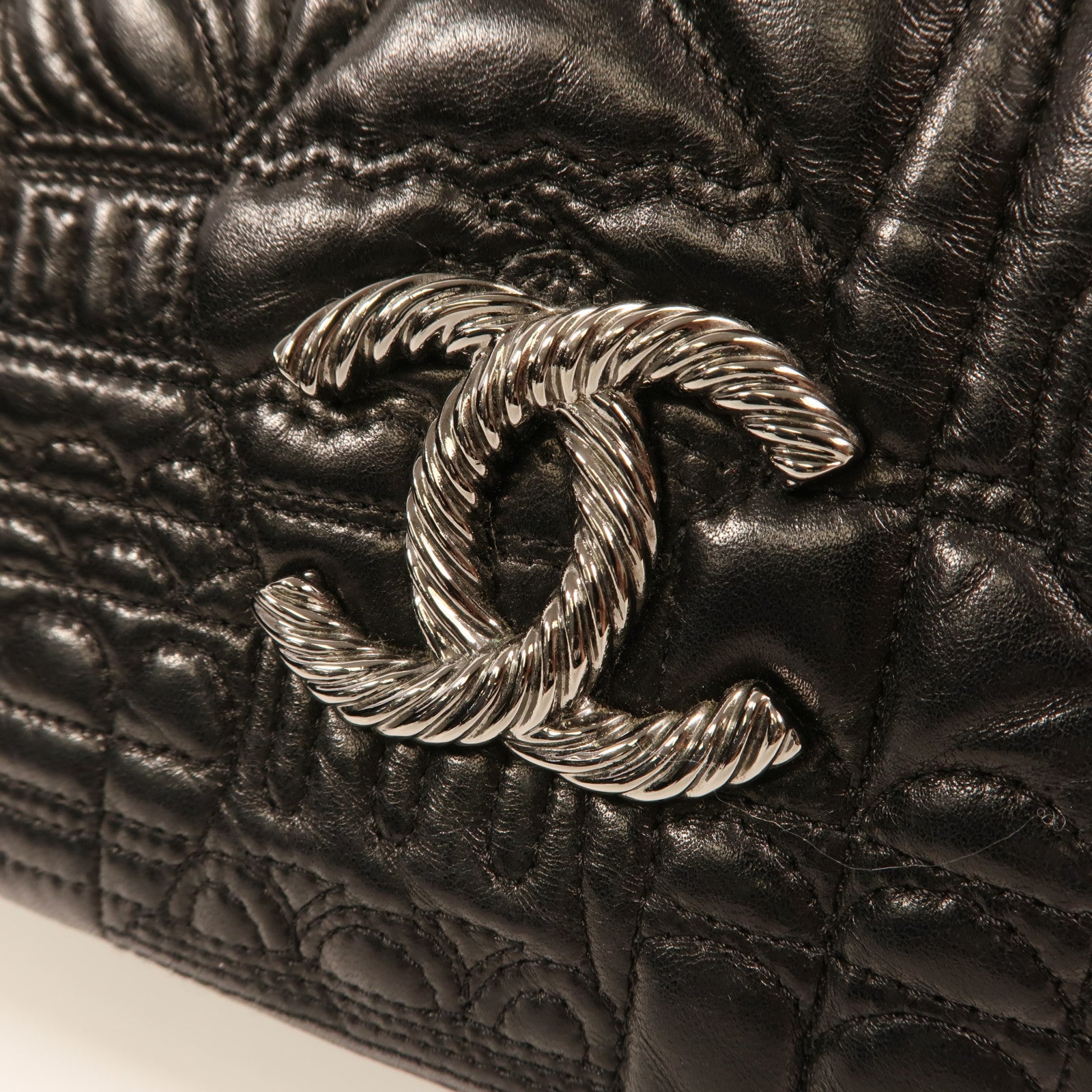 CHANEL 羊皮皮革Paris Moscou Flap Bag銀扣鏈帶肩背袋