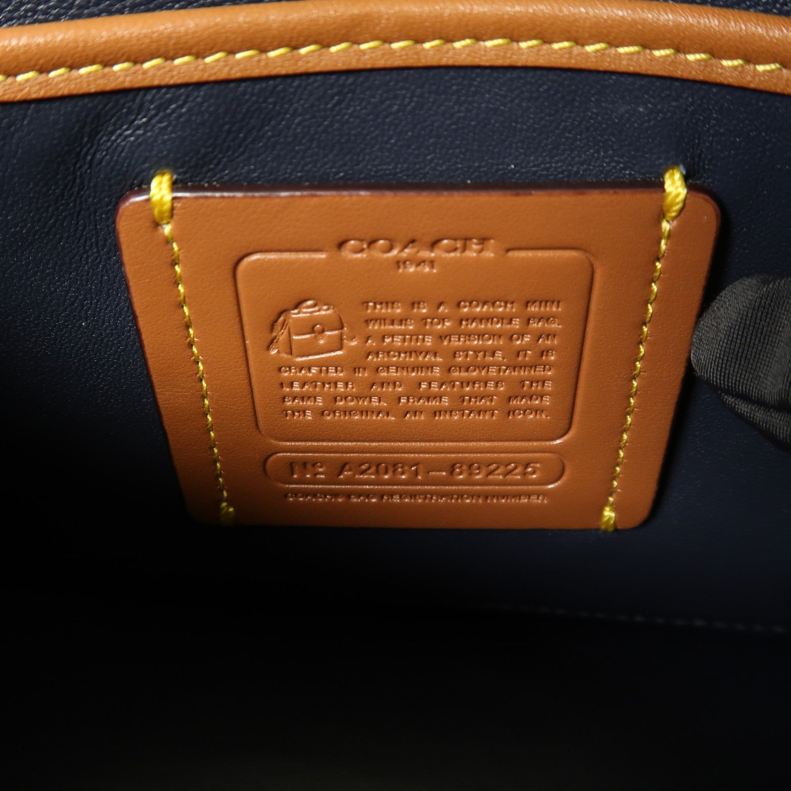COACH 牛皮皮革2 Way Shoulder Bag手挽肩背兩用袋