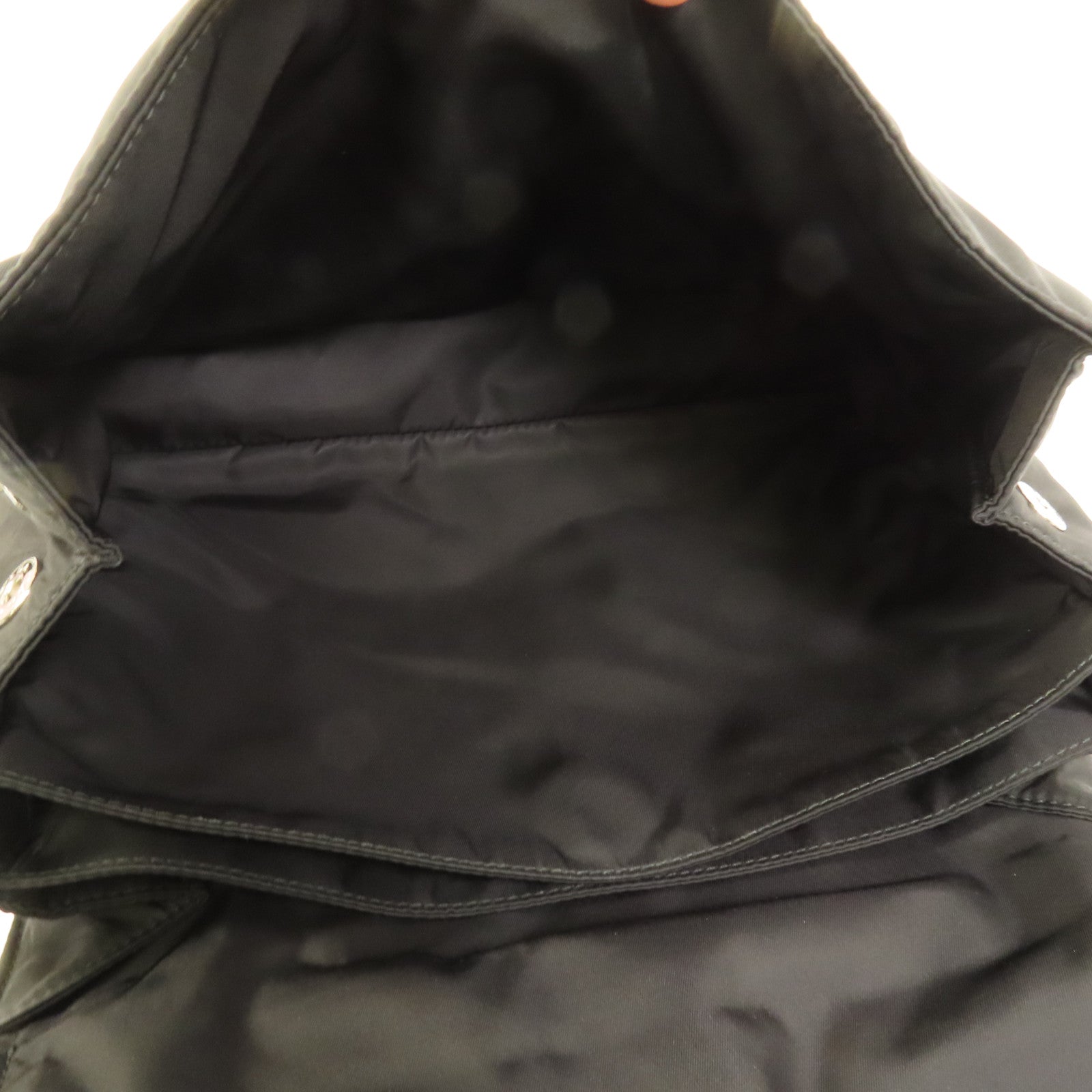 PRADA 尼龍Traveller Medium肩背袋