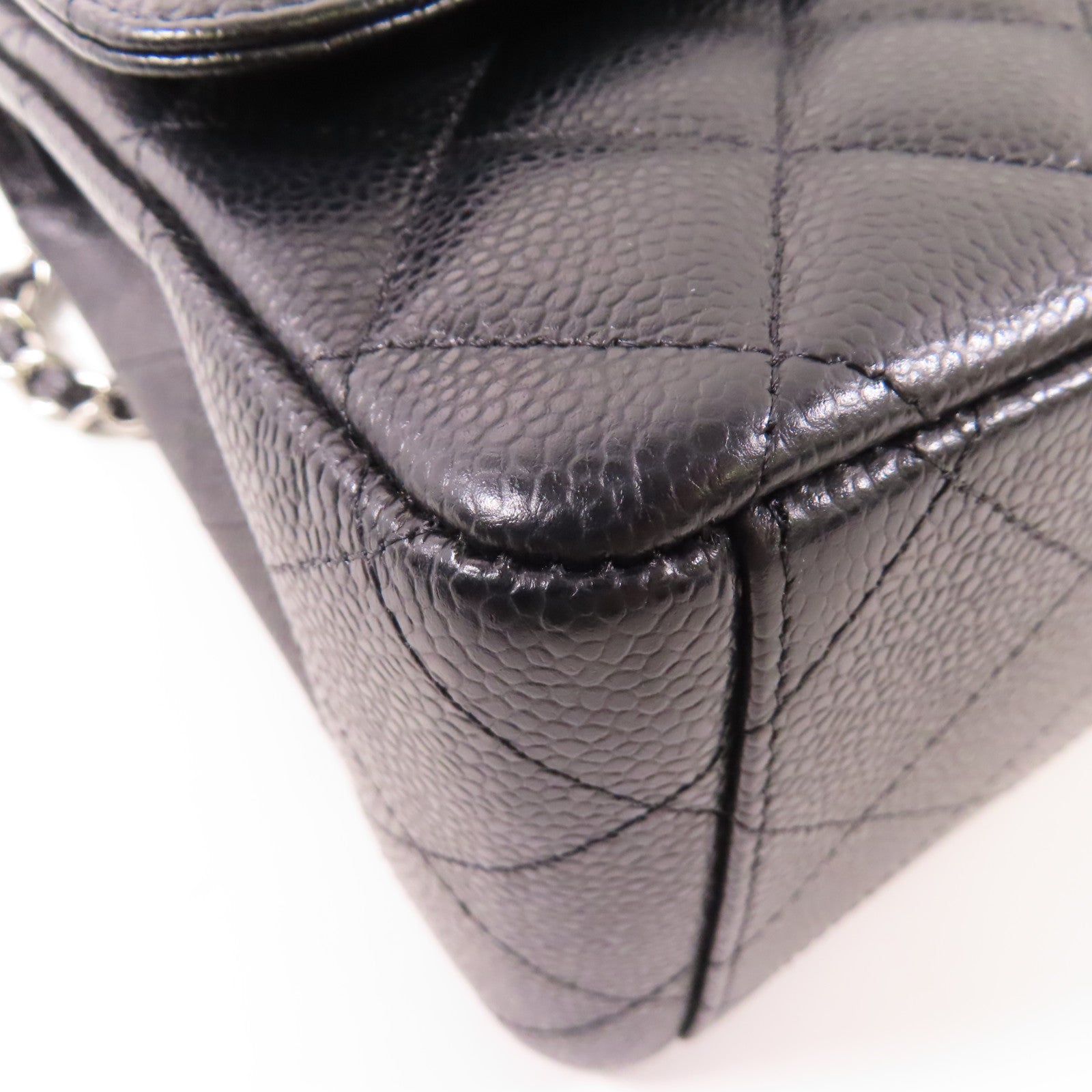 CHANEL 牛皮皮革Maxi Classic銀扣鏈帶肩背袋
