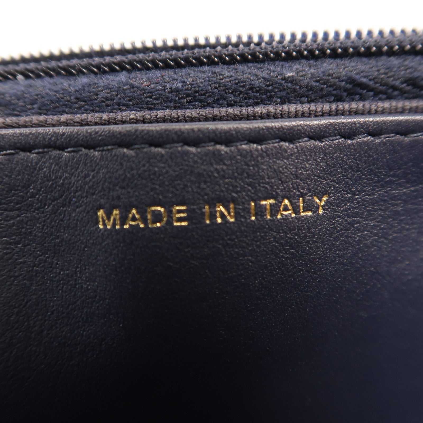 CHANEL 牛皮皮革WOC Wallet On Chain金扣鏈帶肩背袋