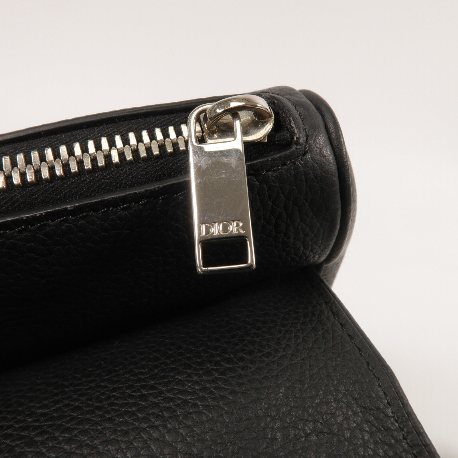 Dior 牛皮皮革Saddle Medium肩背袋
