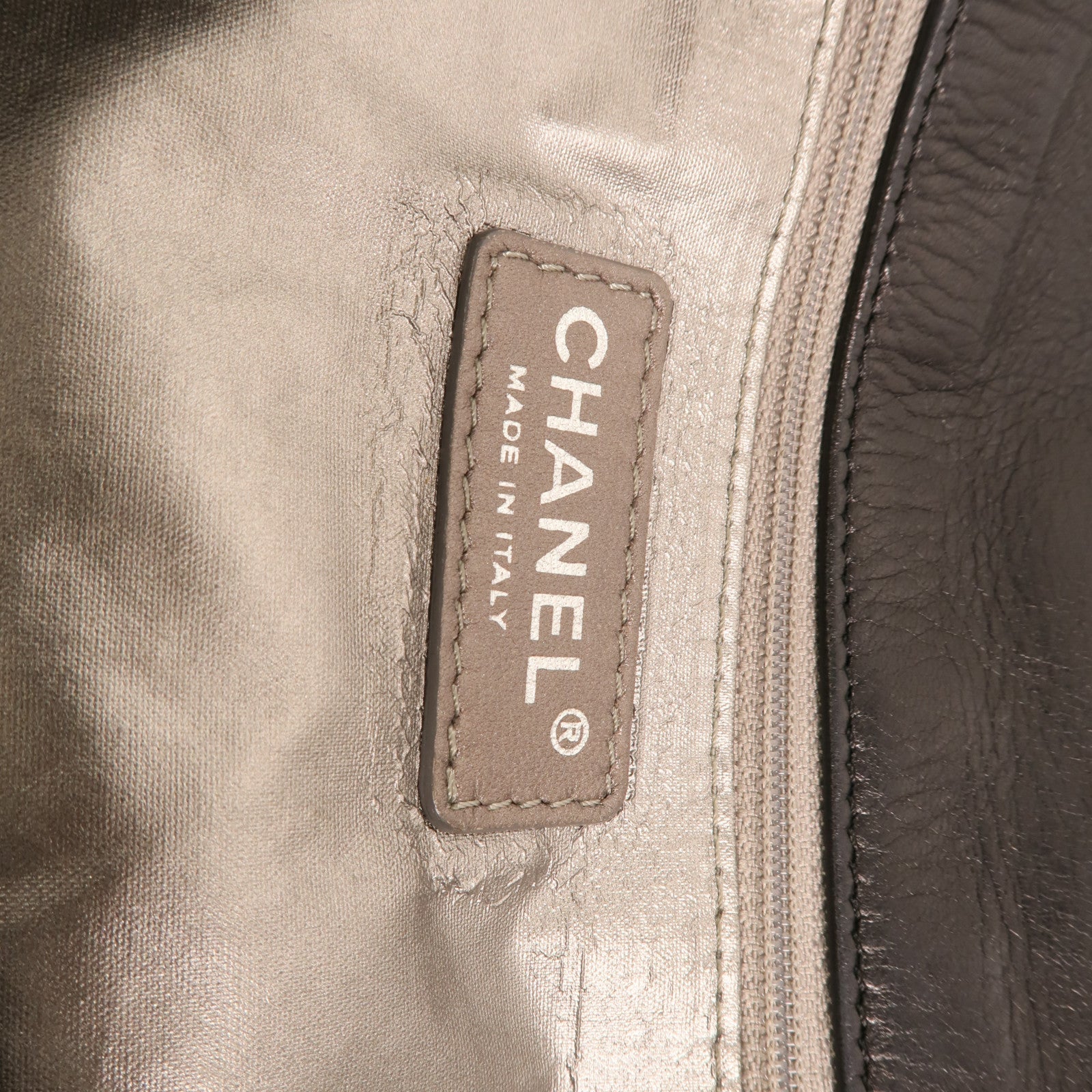 CHANEL 羊皮皮革Paris Moscou Flap Bag銀扣鏈帶肩背袋