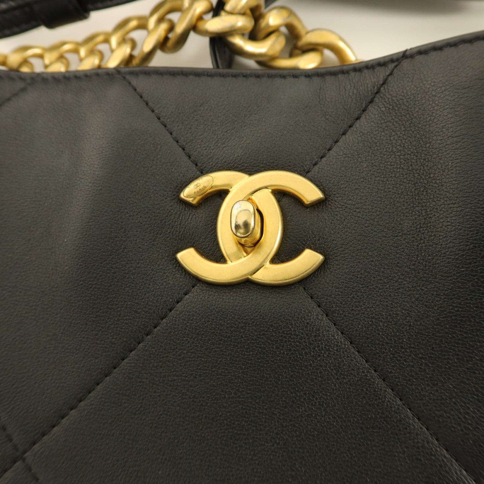 CHANEL 羊皮皮革Easy Mood Hobo Bag手挽肩背兩用袋