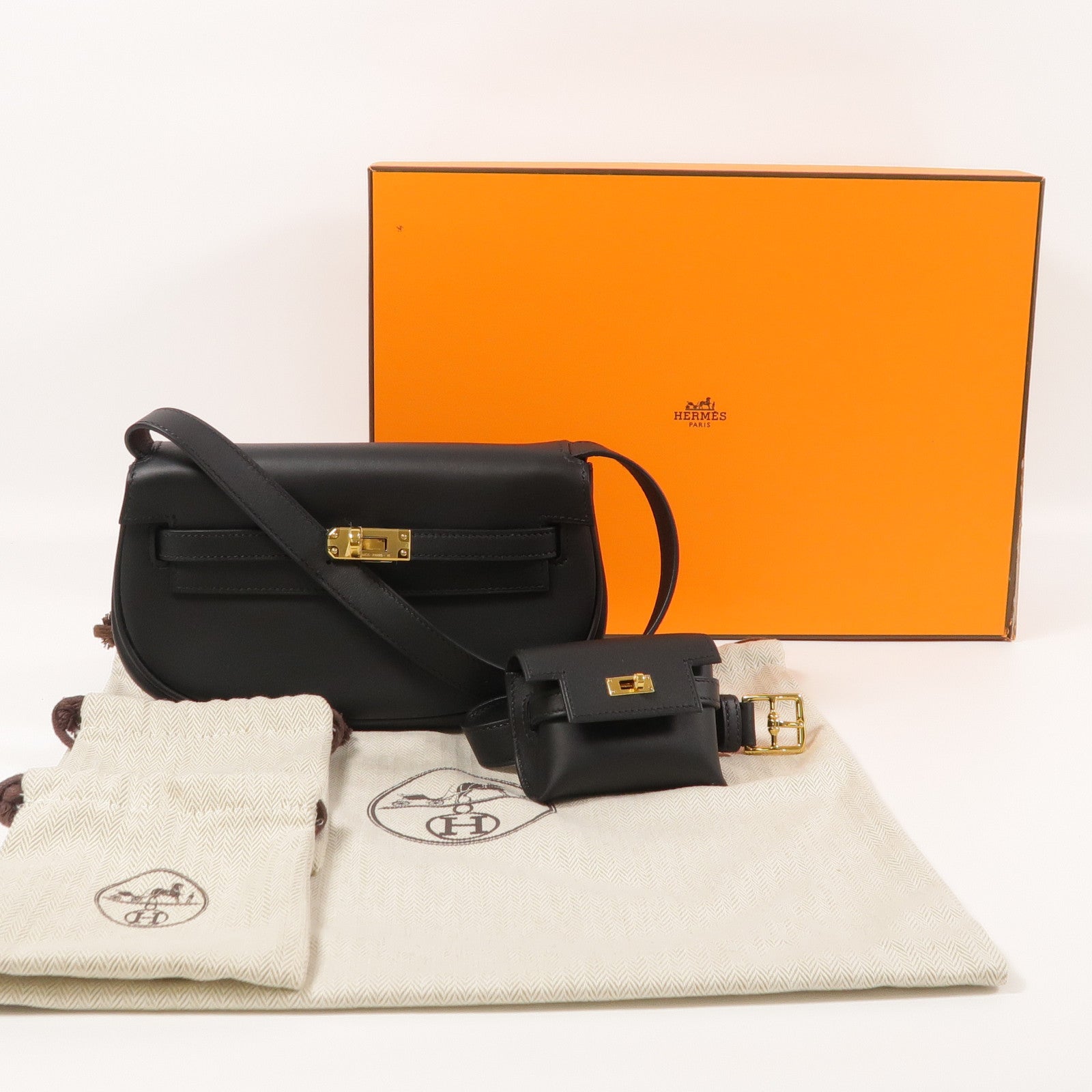 HERMES GHW Kelly Moove Shoulder Bag Swift Leather Noir