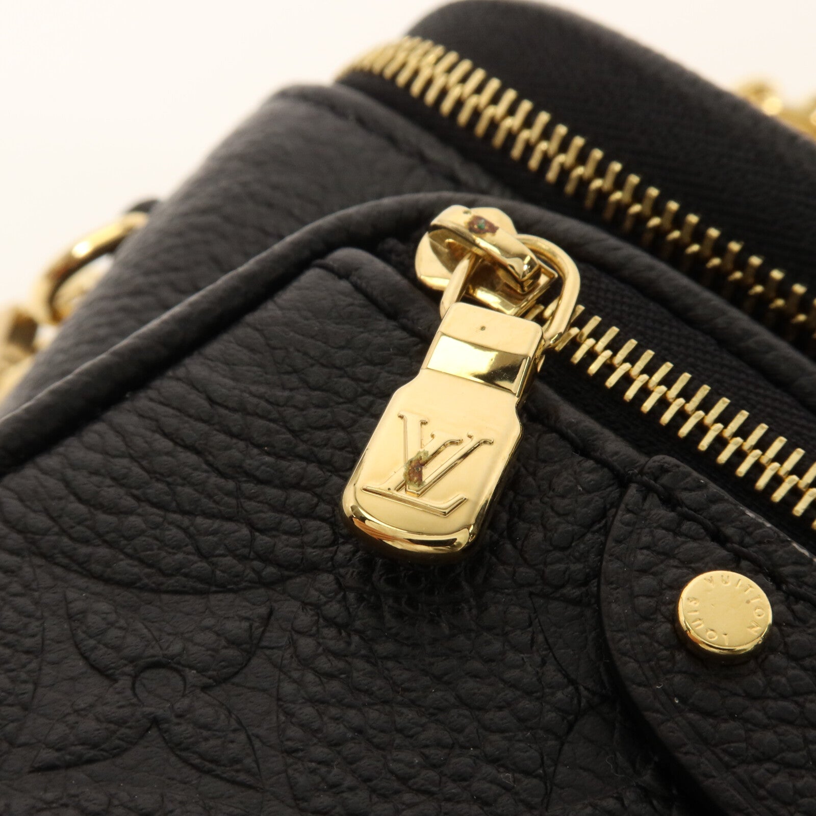 LOUIS VUITTON Monogram Empreinte Mini Bumbag鏈帶手挽肩背兩用袋