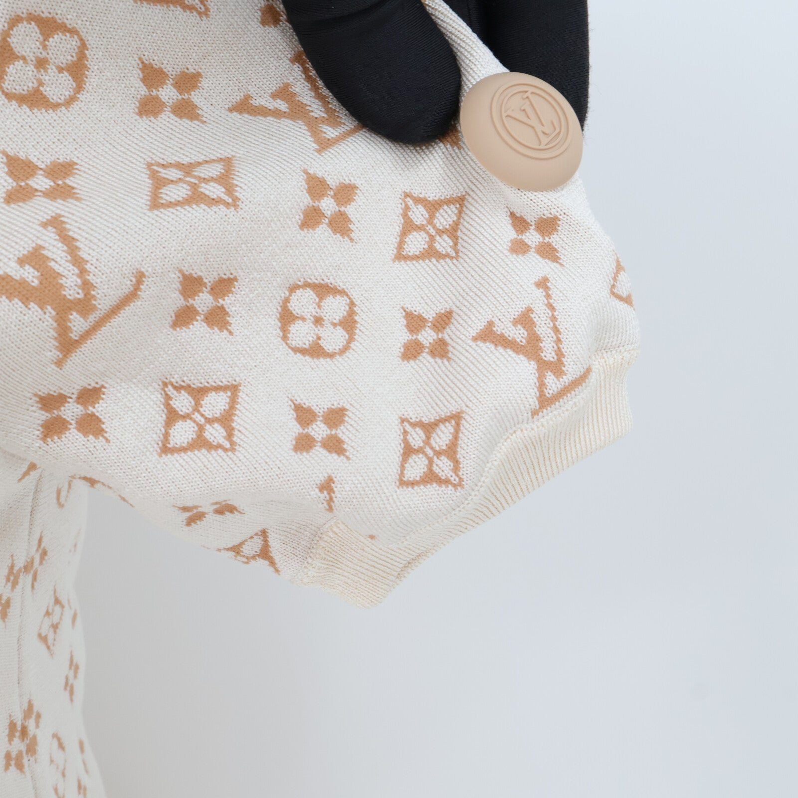 LOUIS VUITTON Monogram Knit Top上衣