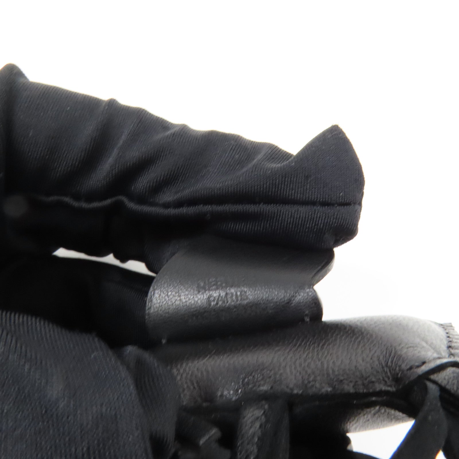 HERMES Swift/Milo皮革Rodeo Pegase PM掛飾Noir