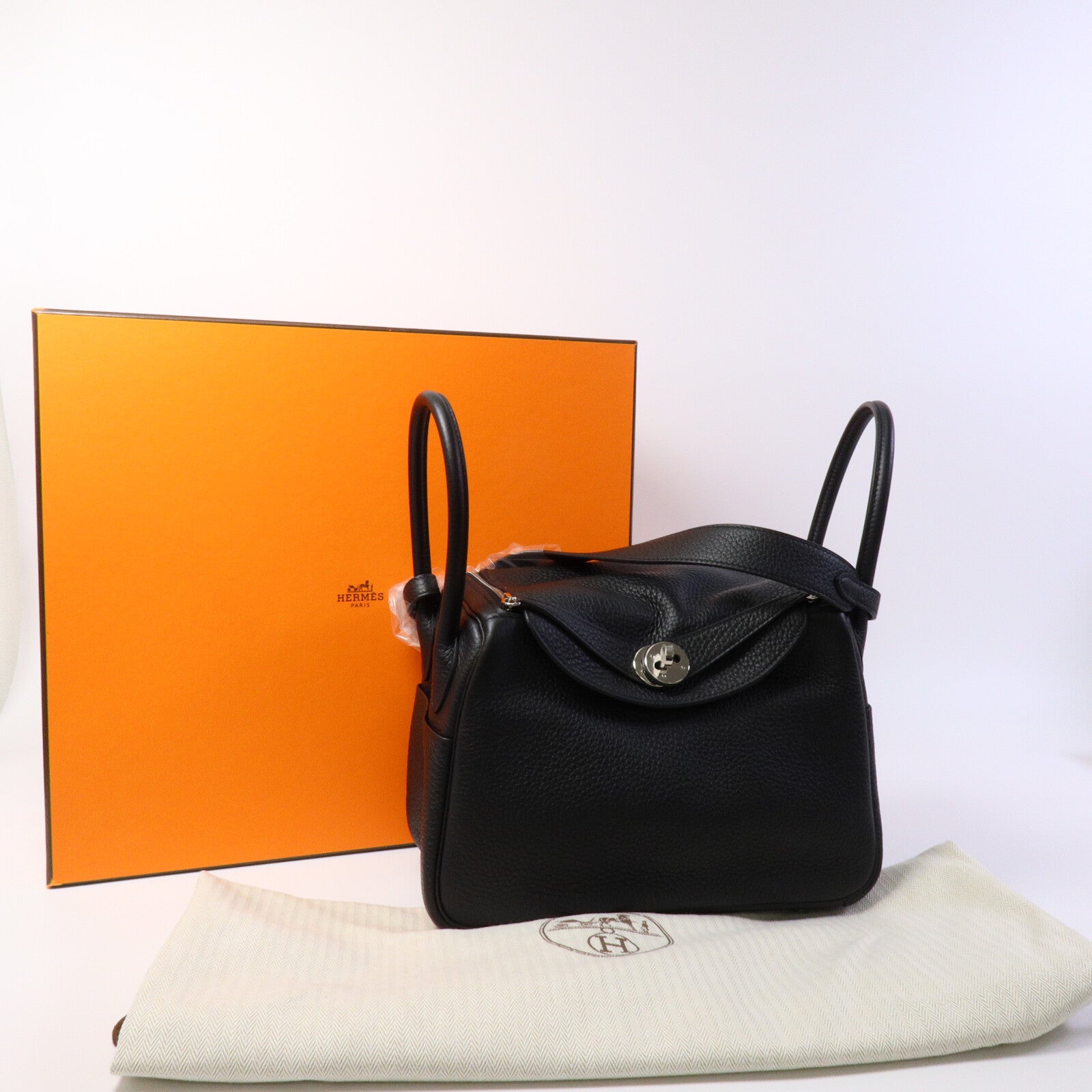 HERMES Clemence皮革Lindy 26手挽肩背兩用袋Noir