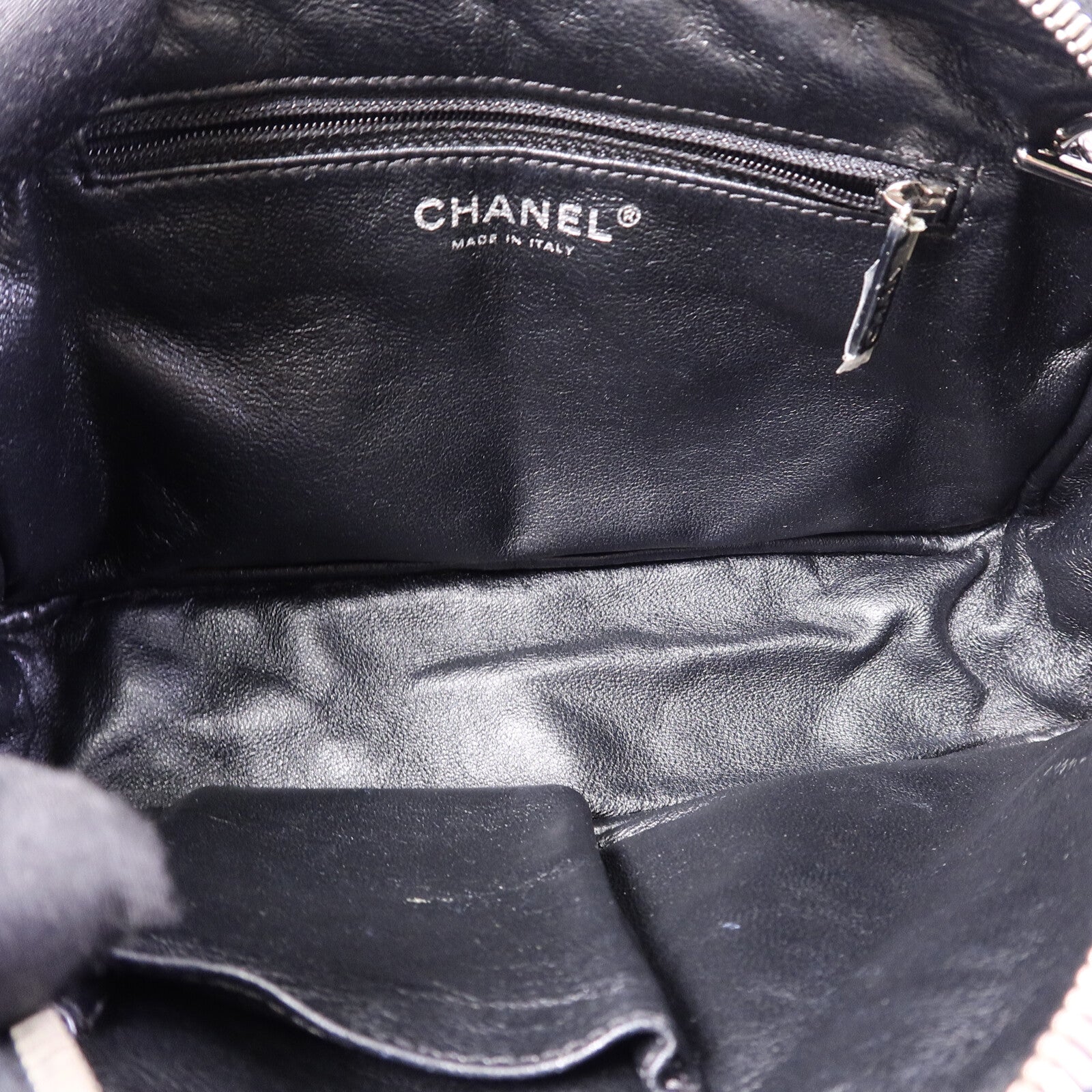 CHANEL 漆皮皮革2.55鏈帶肩背袋