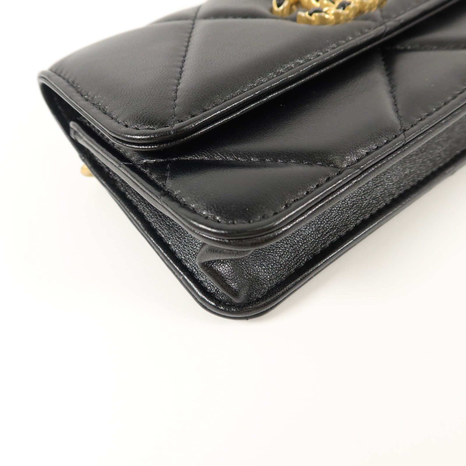 CHANEL 羊皮皮革C19 Belt Bag腰包