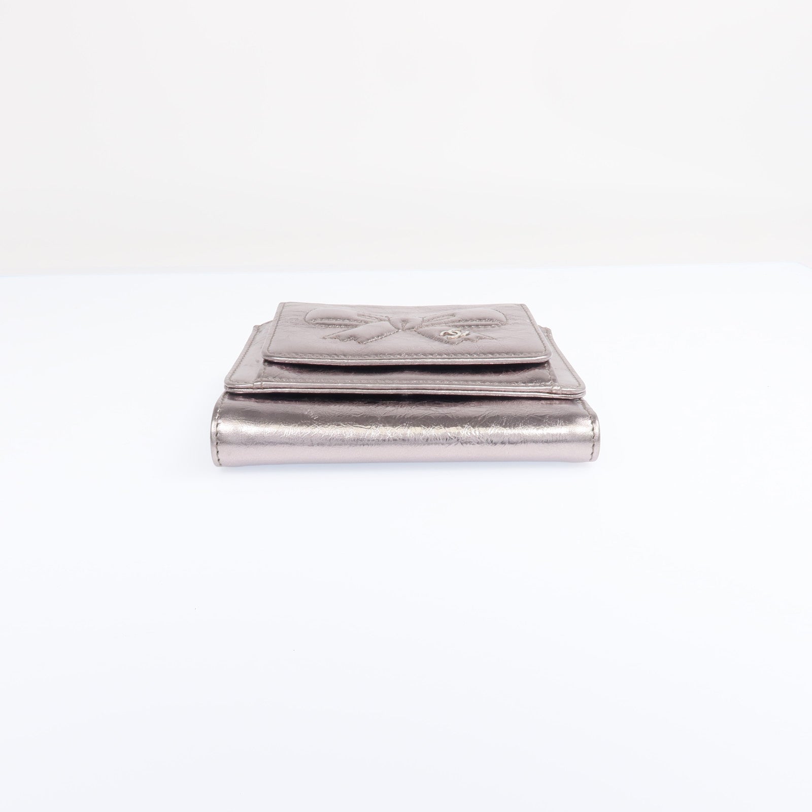 CHANEL 牛皮皮革Fold Wallet銀扣錢包